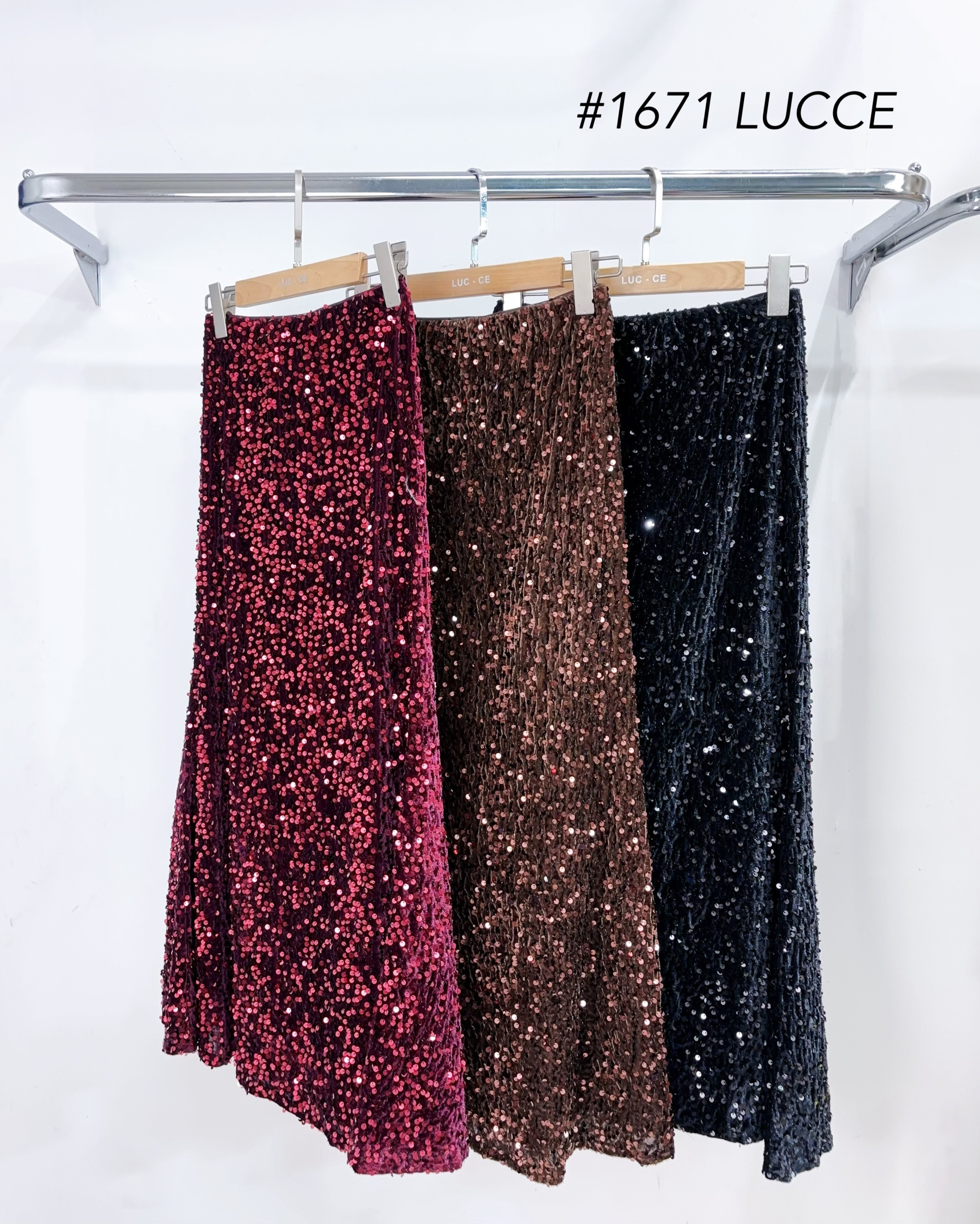 Wholesaler LUCCE - Velvet sequin skirt