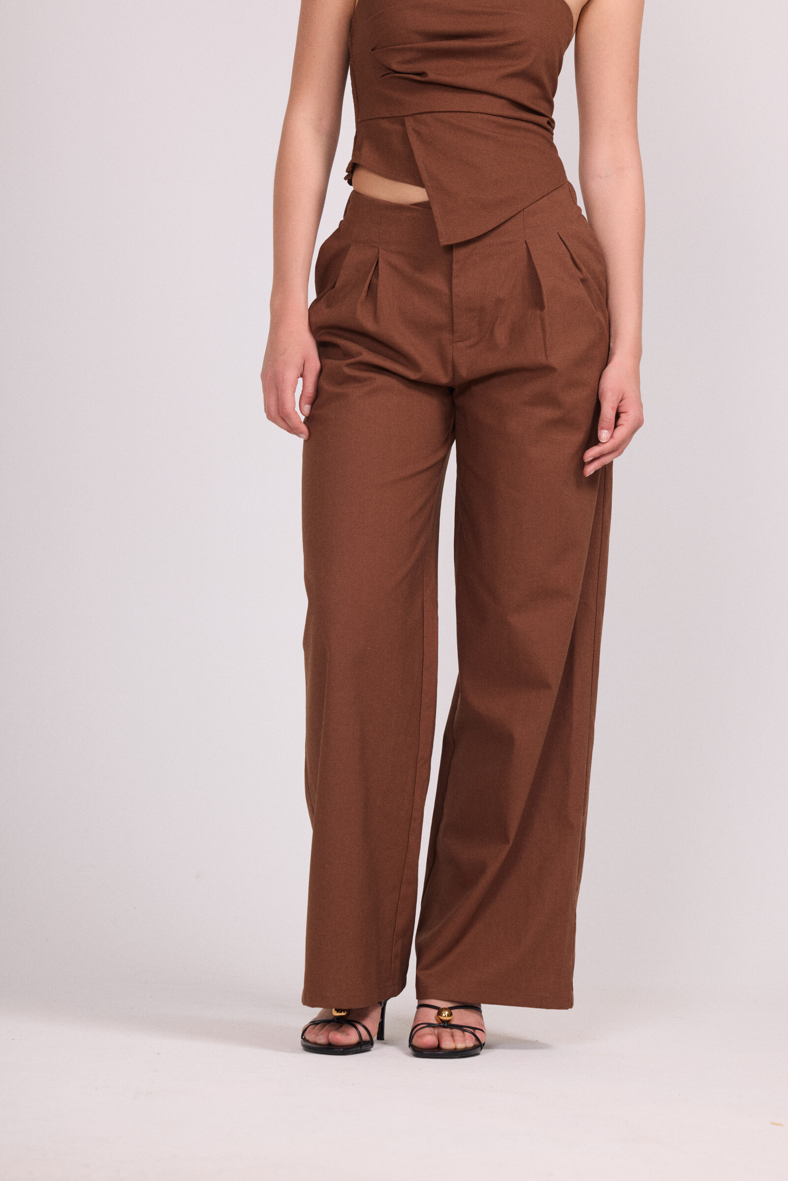Grossiste LUCCE - Pantalon en lin