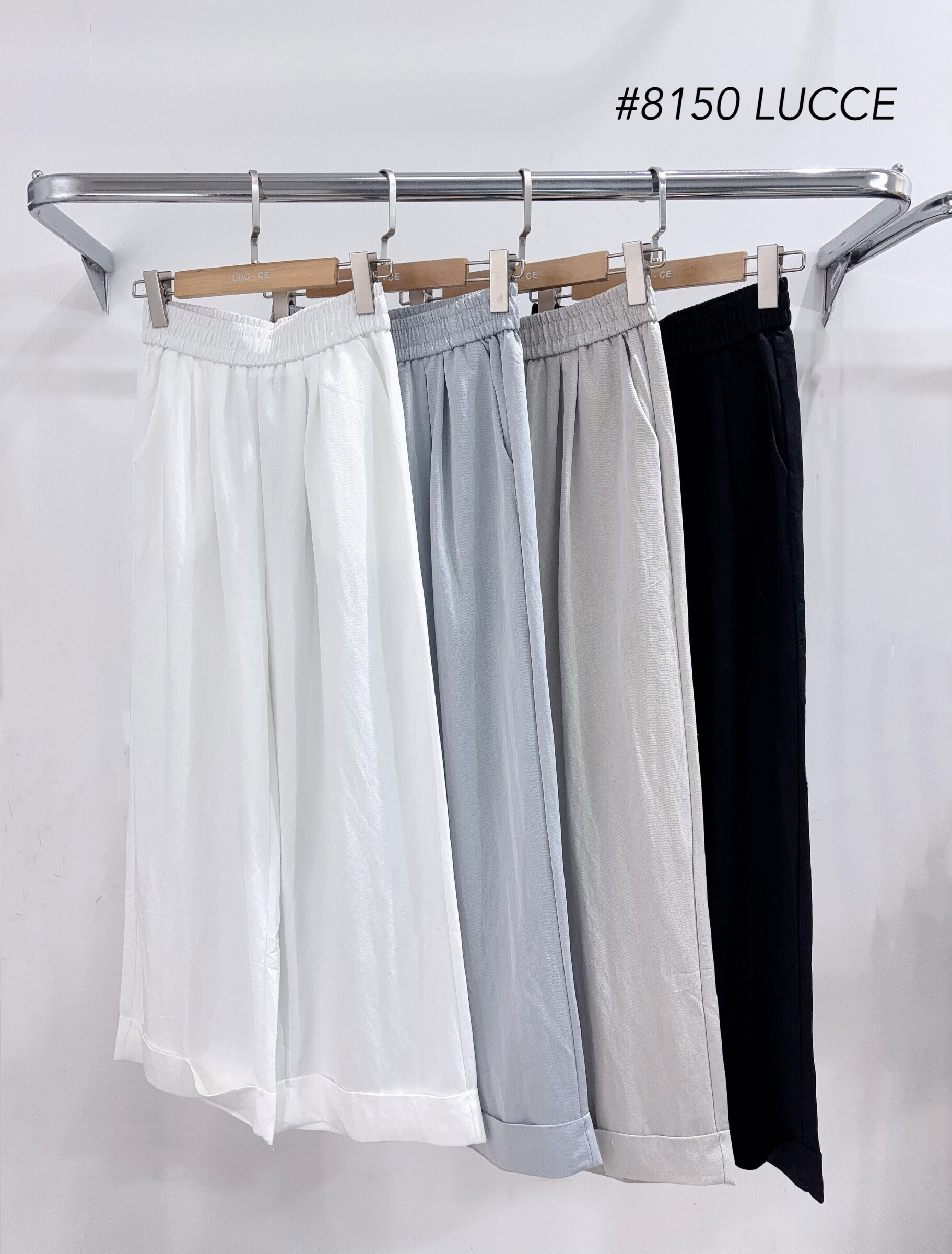 Grossiste LUCCE - Pantalon ample avec revers