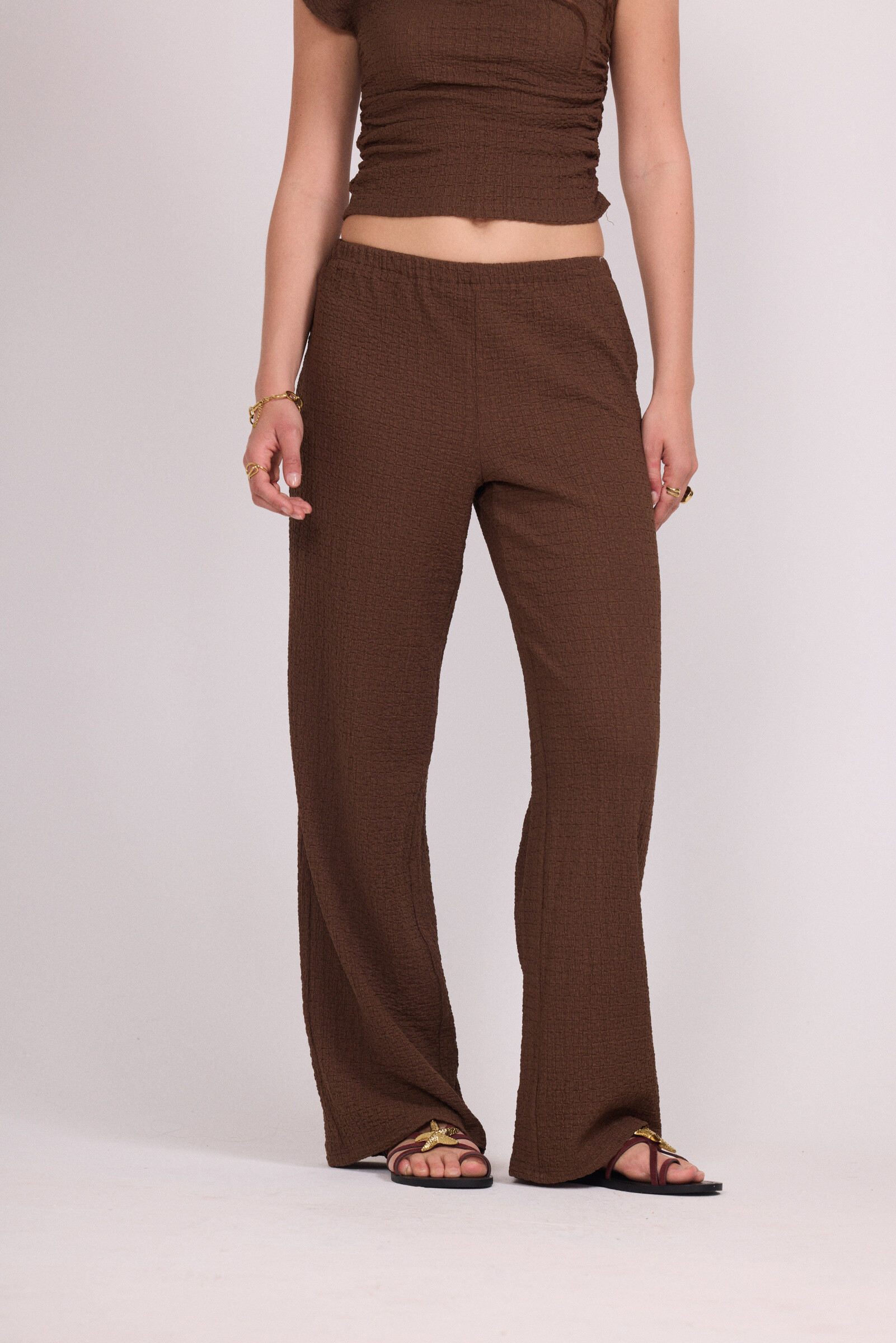 Grossiste LUCCE - Pantalon texturé