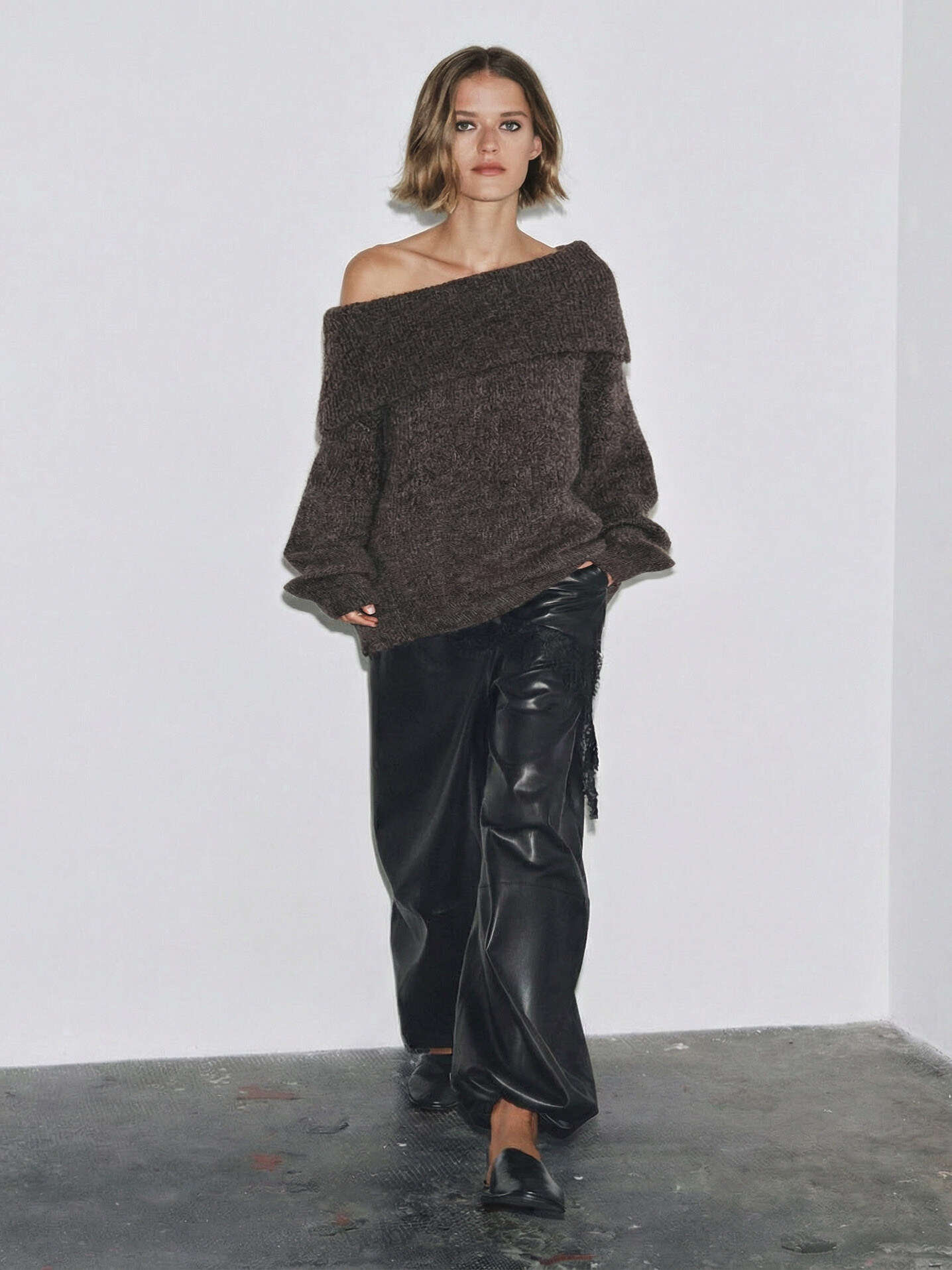 Grossiste LUCCE - Pull off shoulder