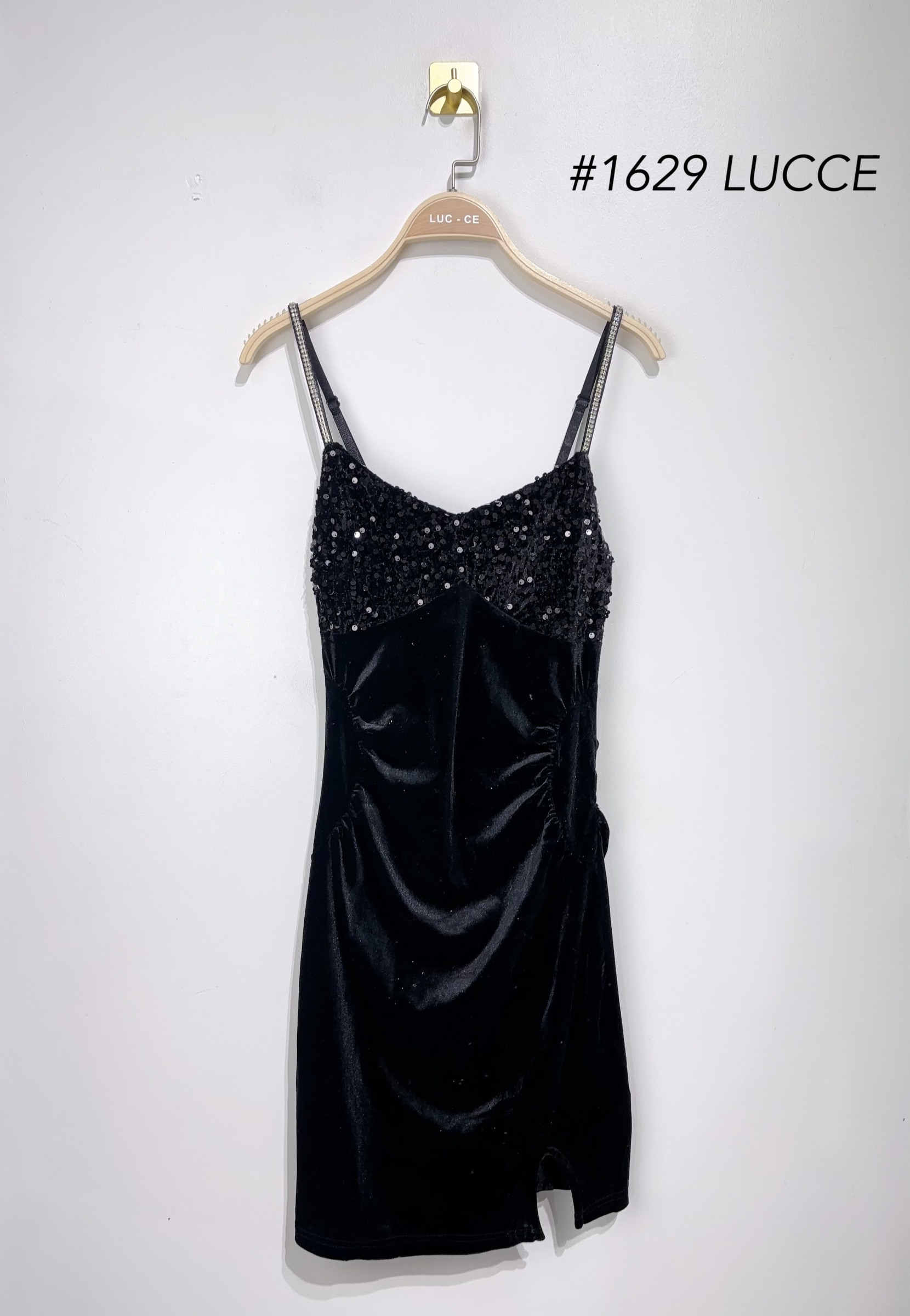 Wholesaler LUCCE - Velvet and sequin dress