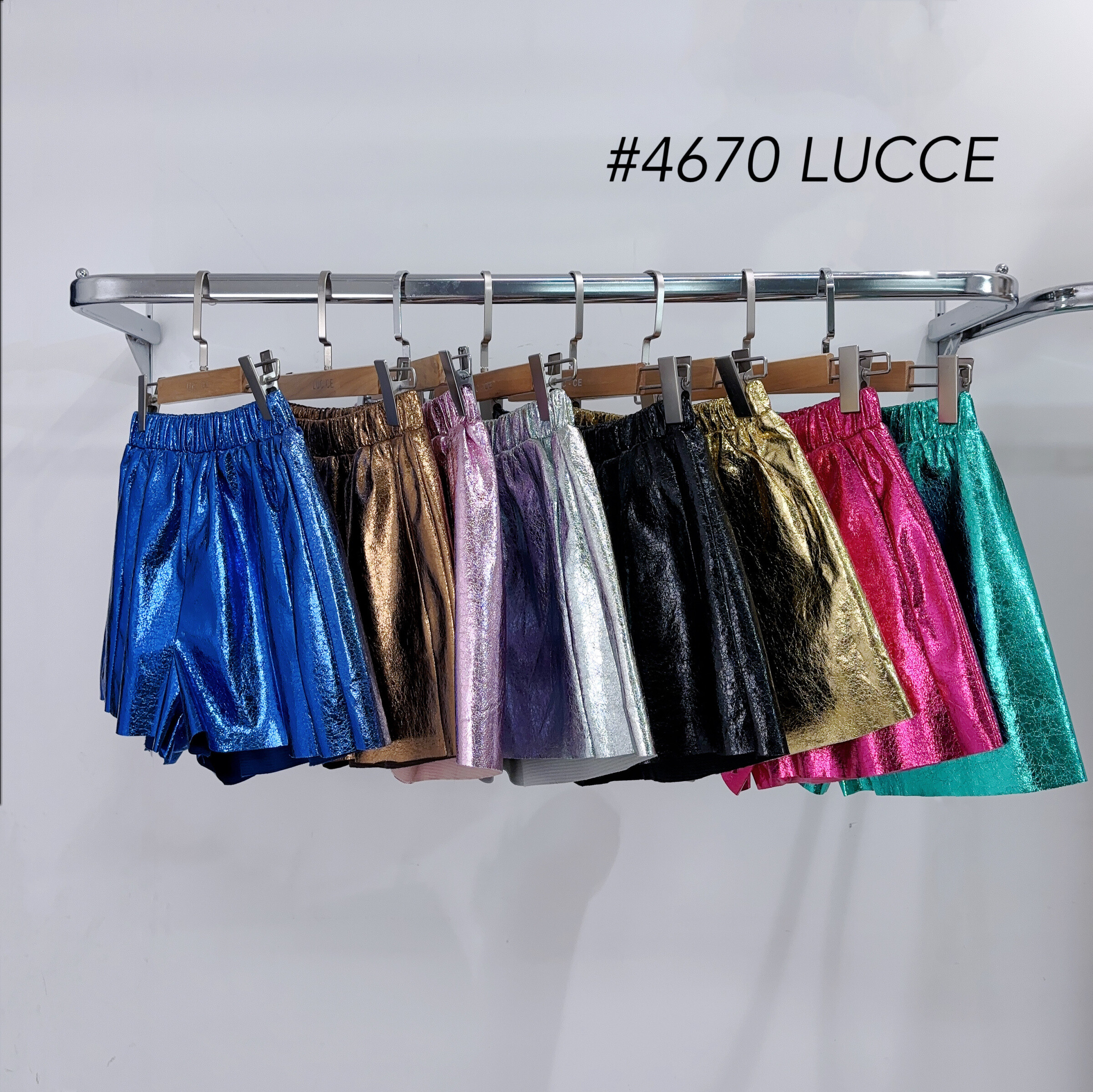 Großhändler LUCCE - Metallic-Shorts