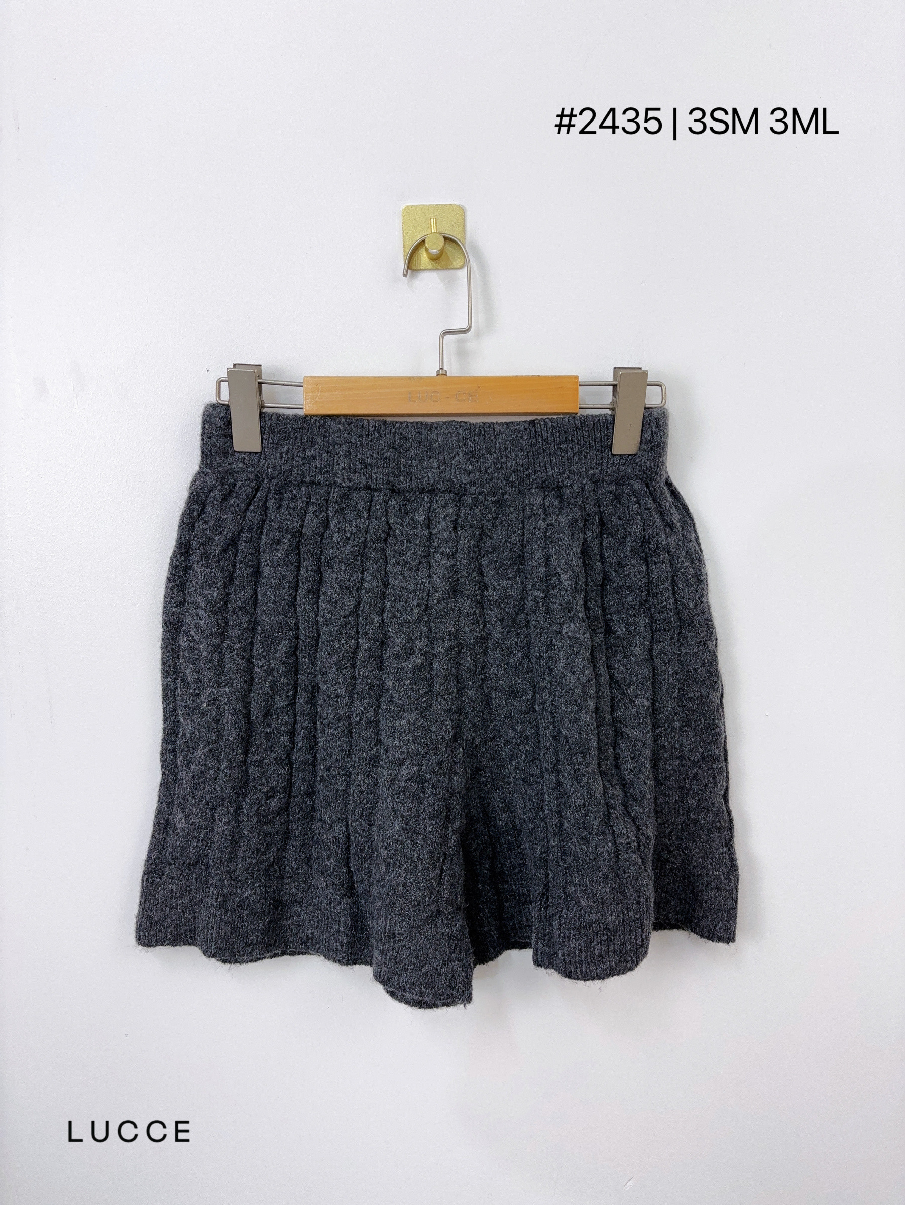 Grossiste LUCCE - Short en maille