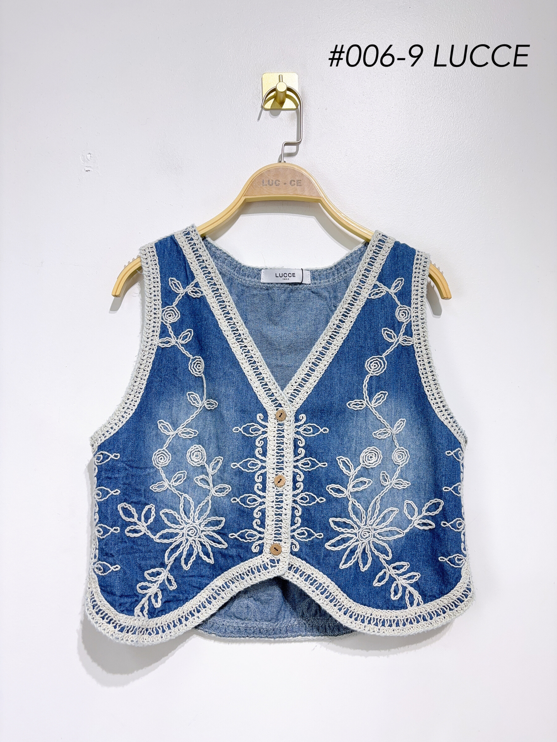 Grossista LUCCE - Giubbotto di tela di denim