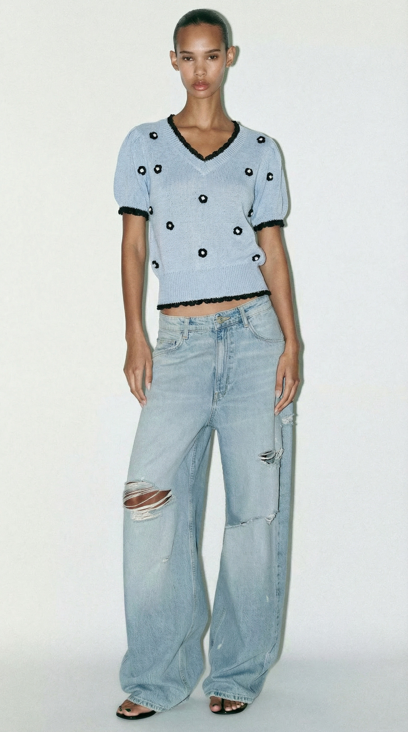 Grossiste LUCCE - Top en maille avec fleurs