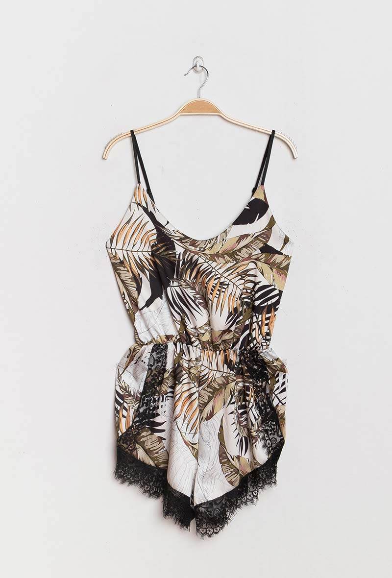 Wholesaler Lucky 2 - Silky printed playsuit with lace detail