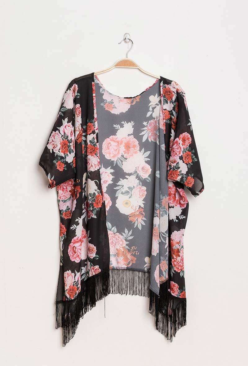 Wholesaler Lucky 2 - Floral kimono with fringes