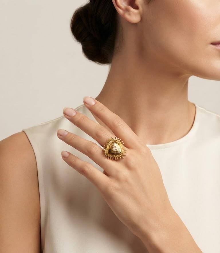 Wholesaler LUCKY BIGIOTTERIA - STAINLESS STEEL RING WITH HEART-SHAPED RHINESTONES