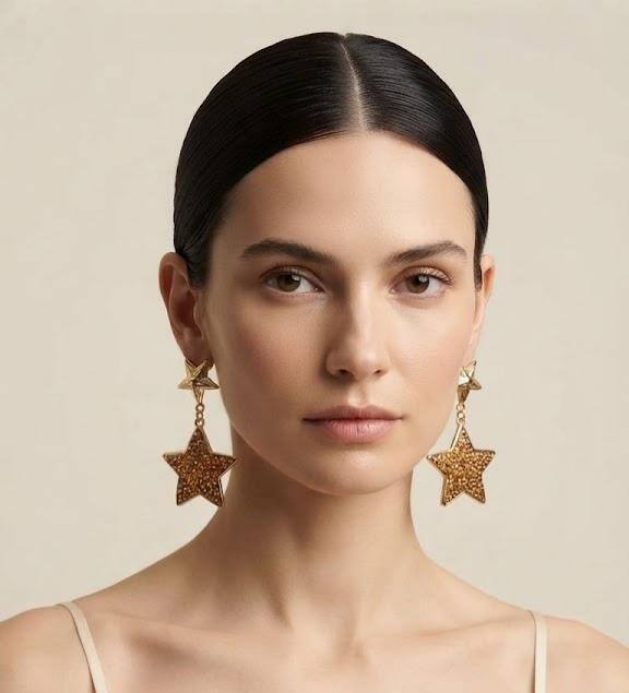 Wholesaler LUCKY BIGIOTTERIA - Star-shaped earrings with rhinestones
