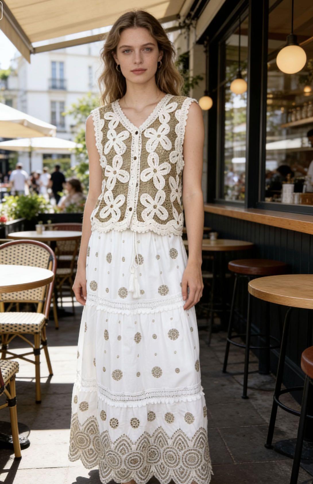 Grossiste Lucky Nana - Gilet à broderie sans manches à motifs floraux