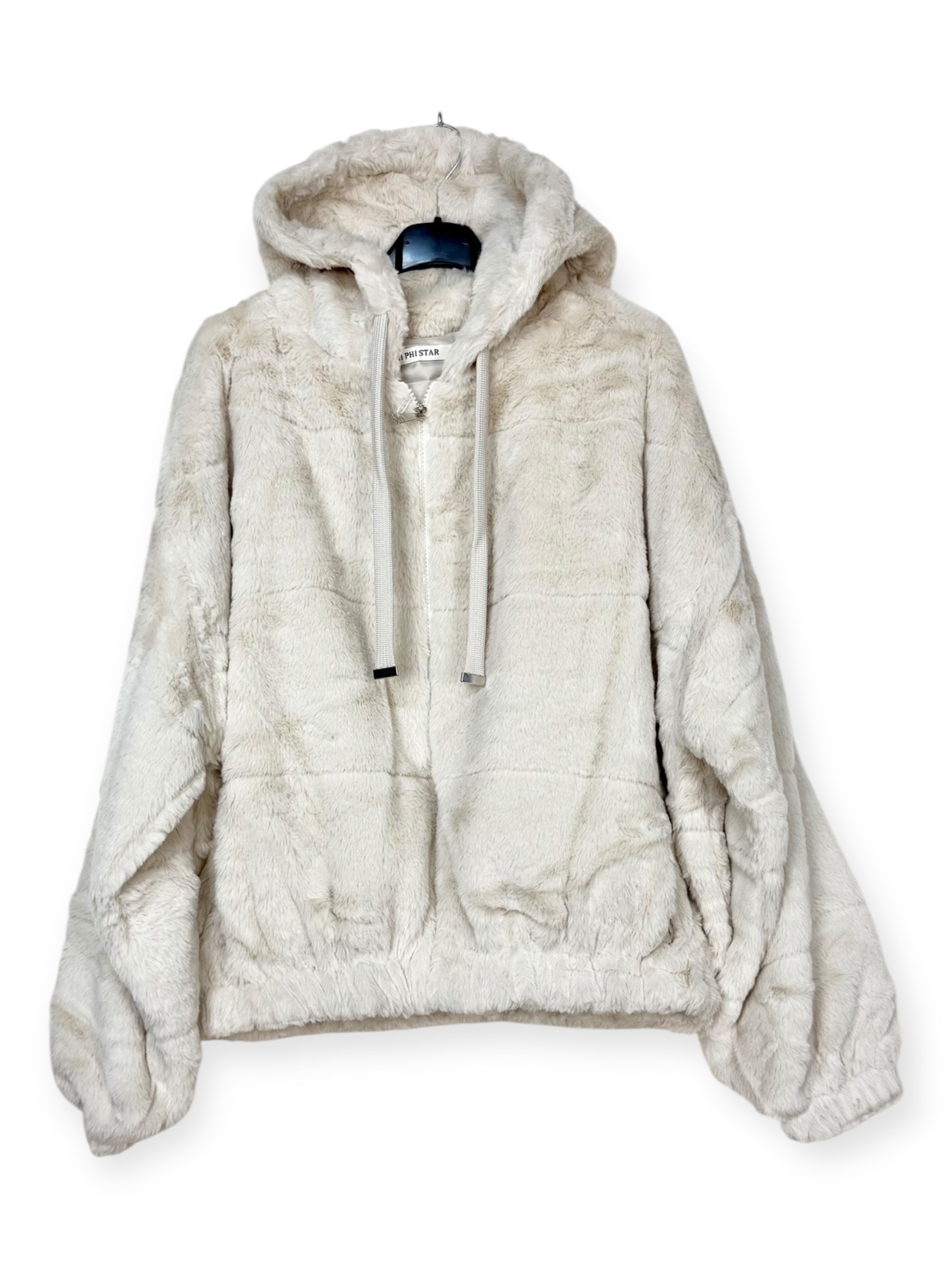 Großhändler Lucky Nana - Kunstpelzjacke – Weichheit und Winterstil