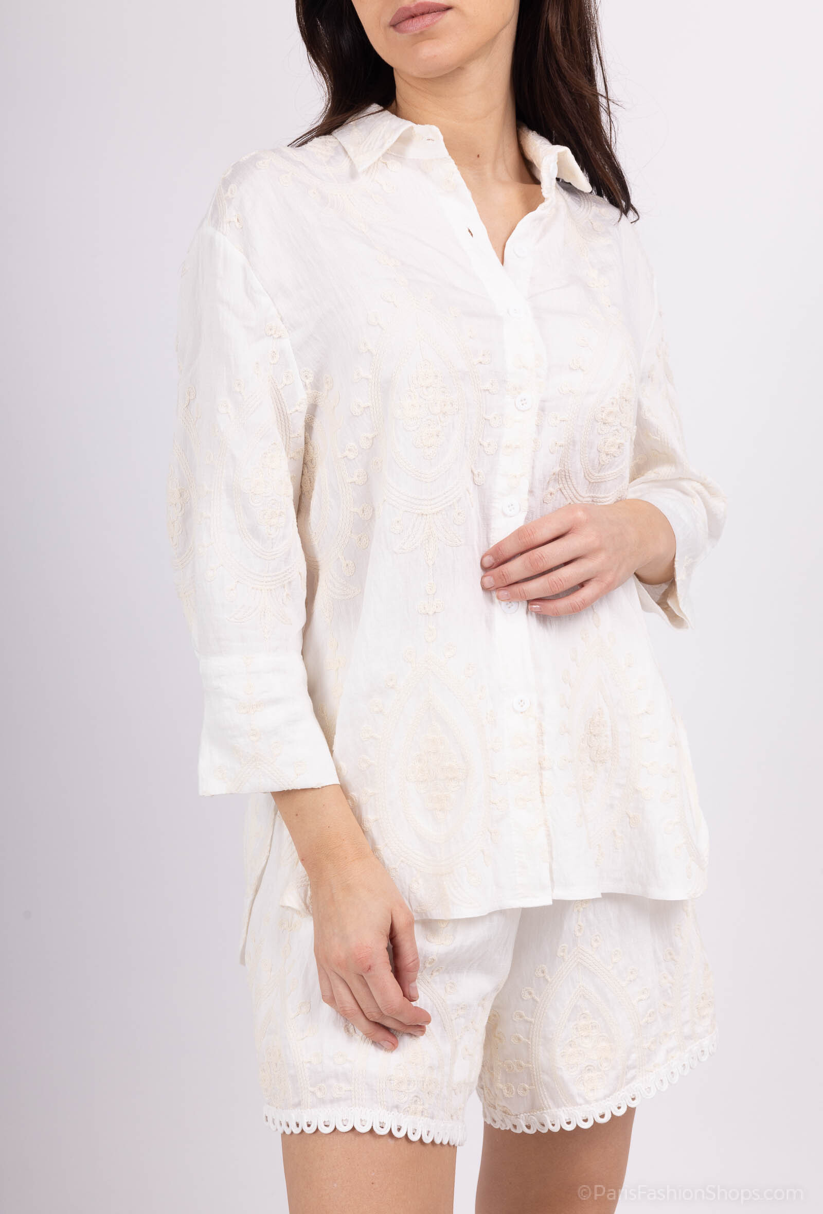 Wholesaler LUCY LUU - Embroidered shirt