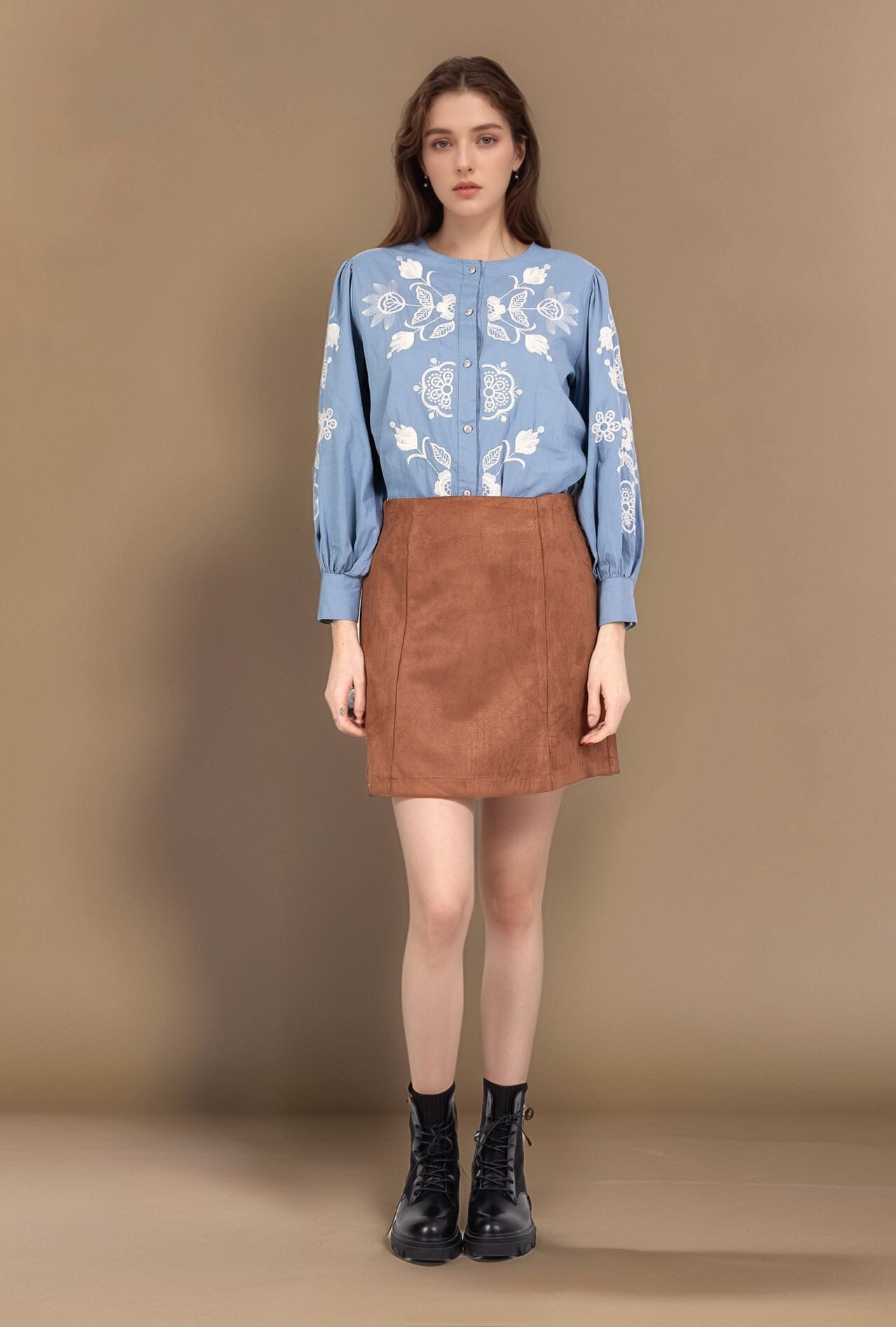 Wholesaler LUCY LUU - Suede skirt