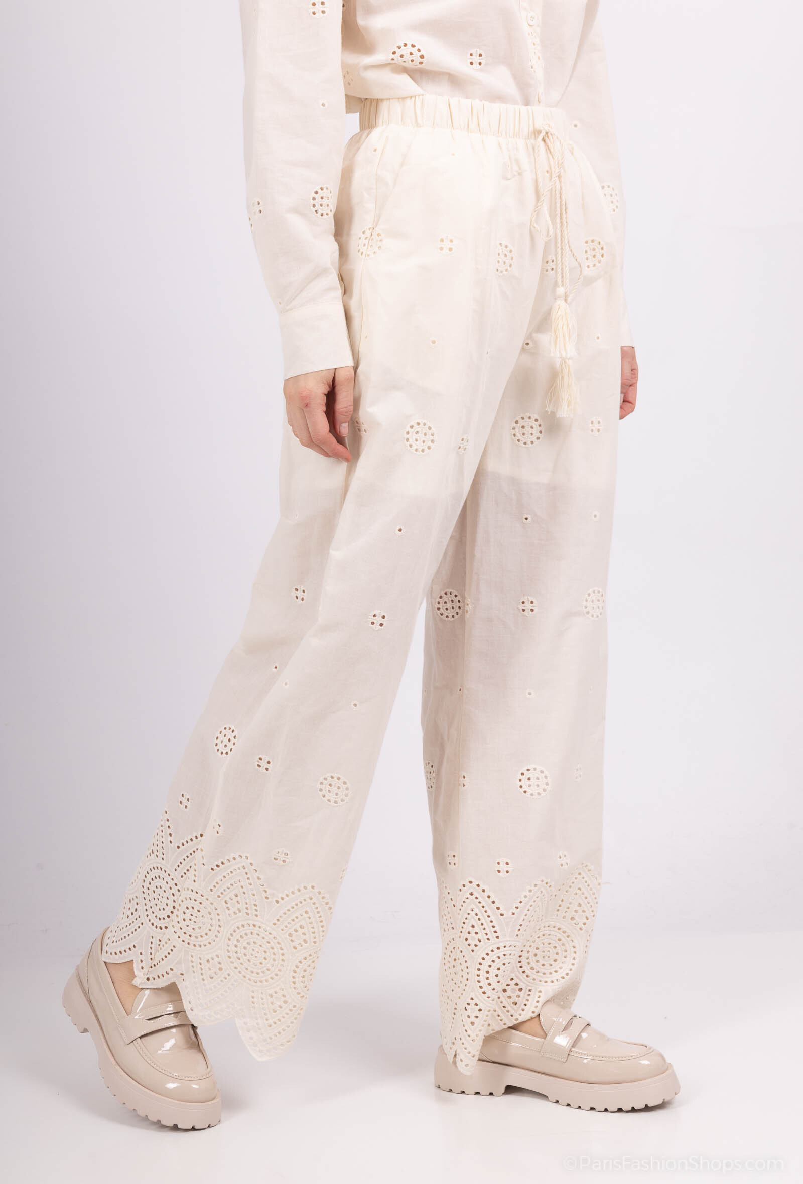 Wholesaler LUCY LUU - Embroidered pants