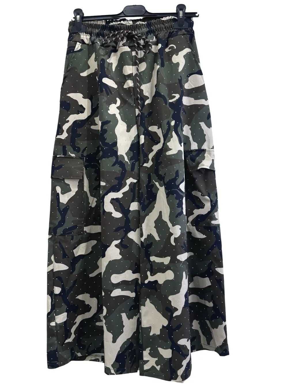Großhändler LUISA FASHION - Weit geschnittene Tarnhose