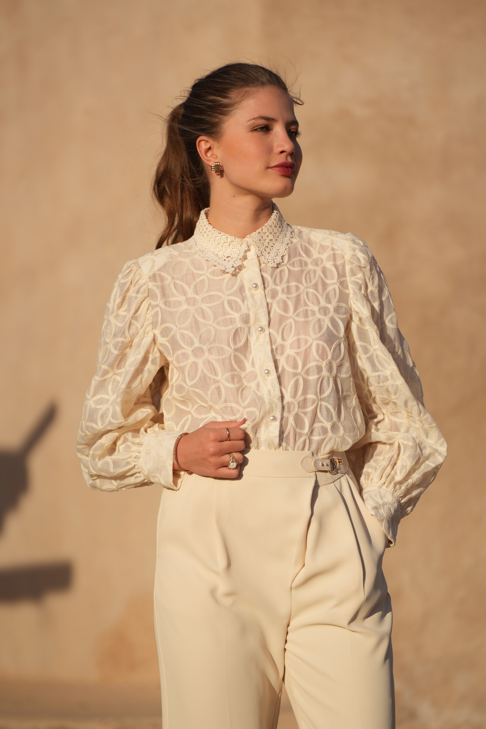 Wholesaler Lulumary - Lace shirt