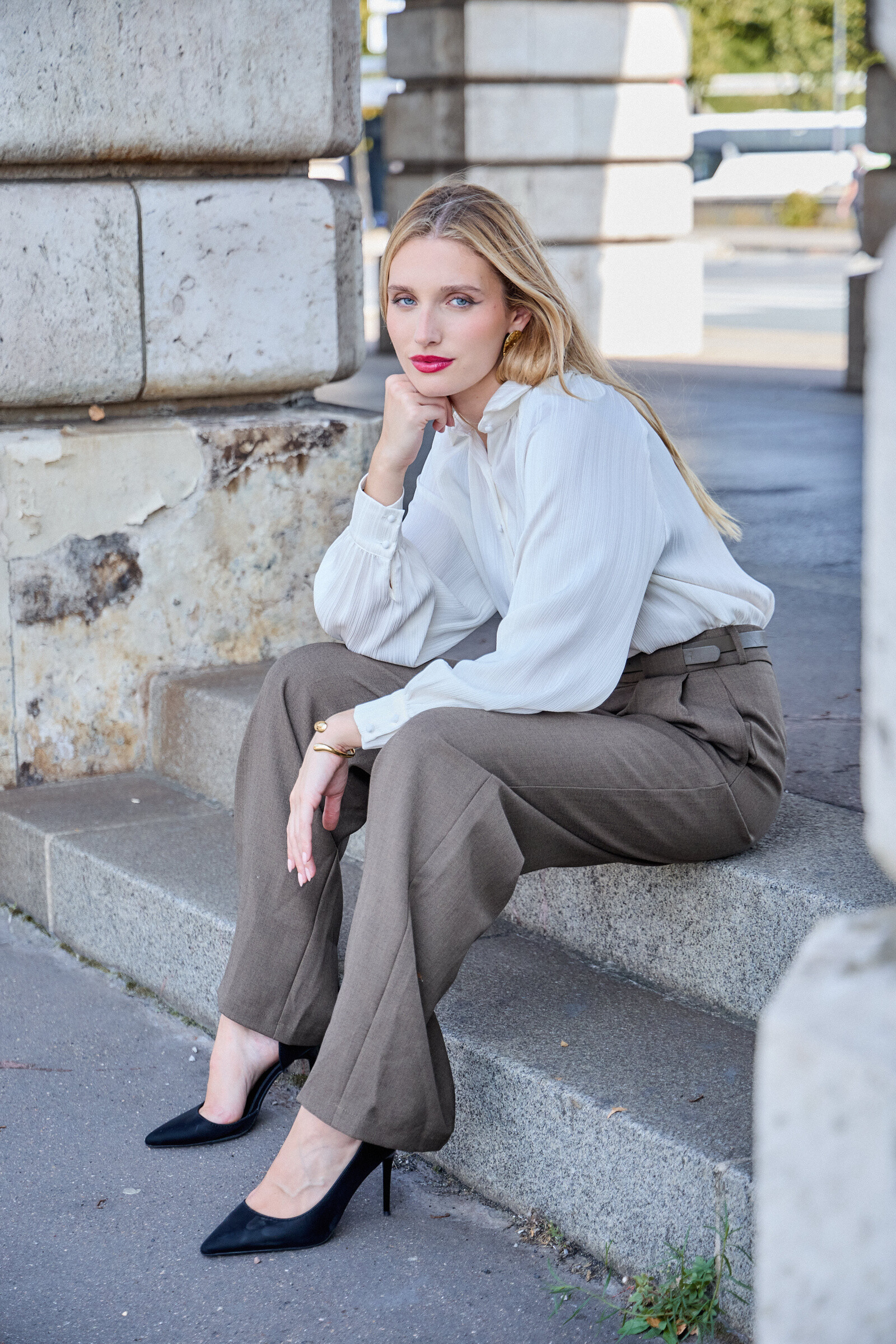 Großhändler Lulumary - Hose mit breitem Gürtel