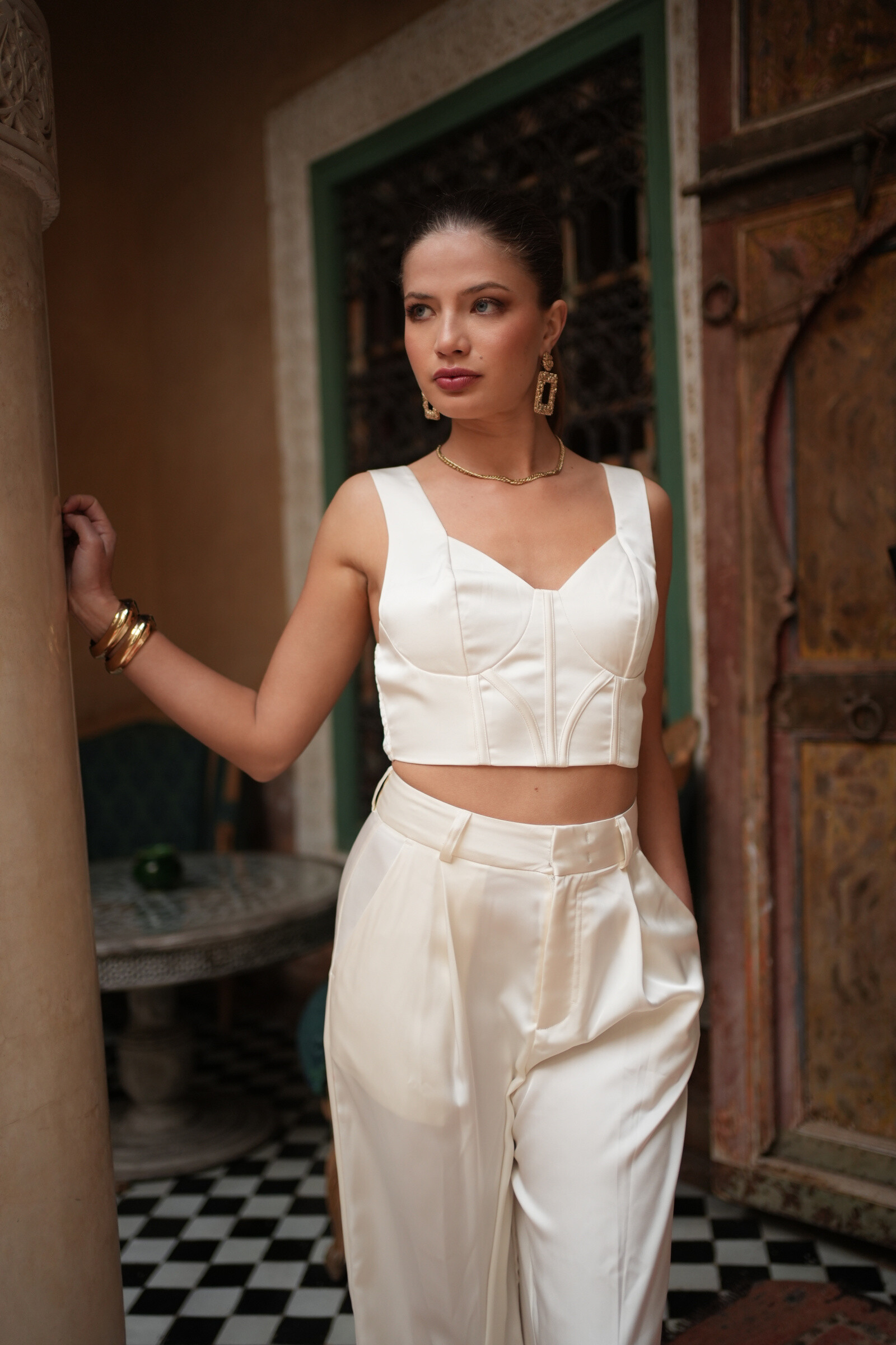 Wholesaler Lulumary - Satin crop top