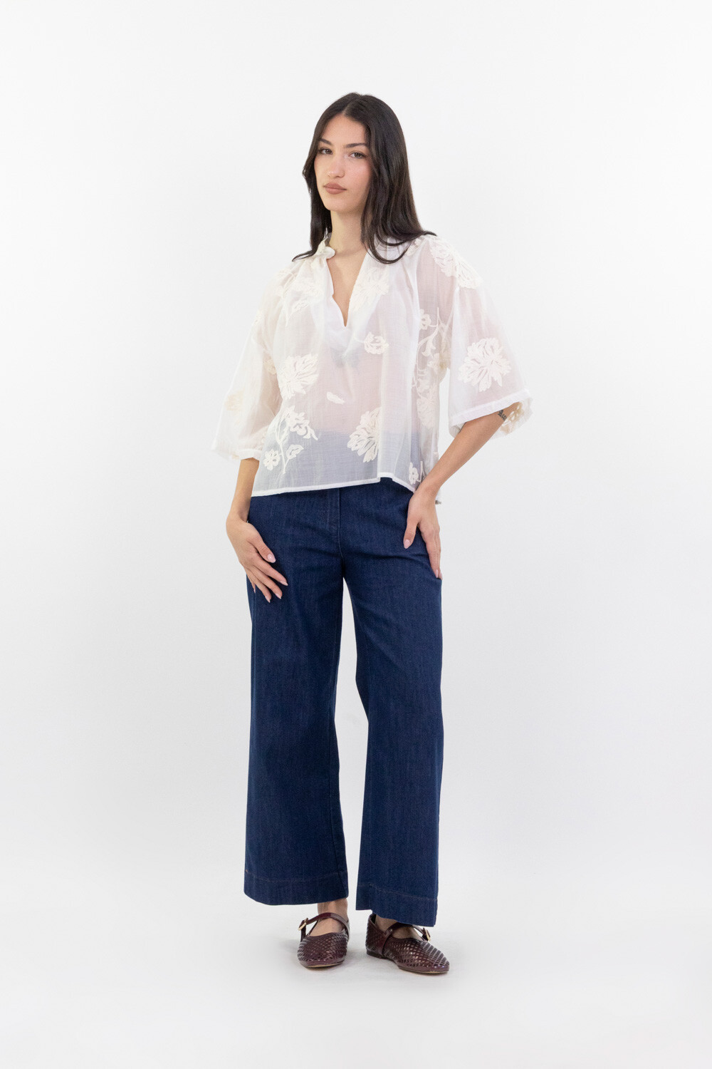 Wholesaler LUMA - Blouse with embroidery and V-neck