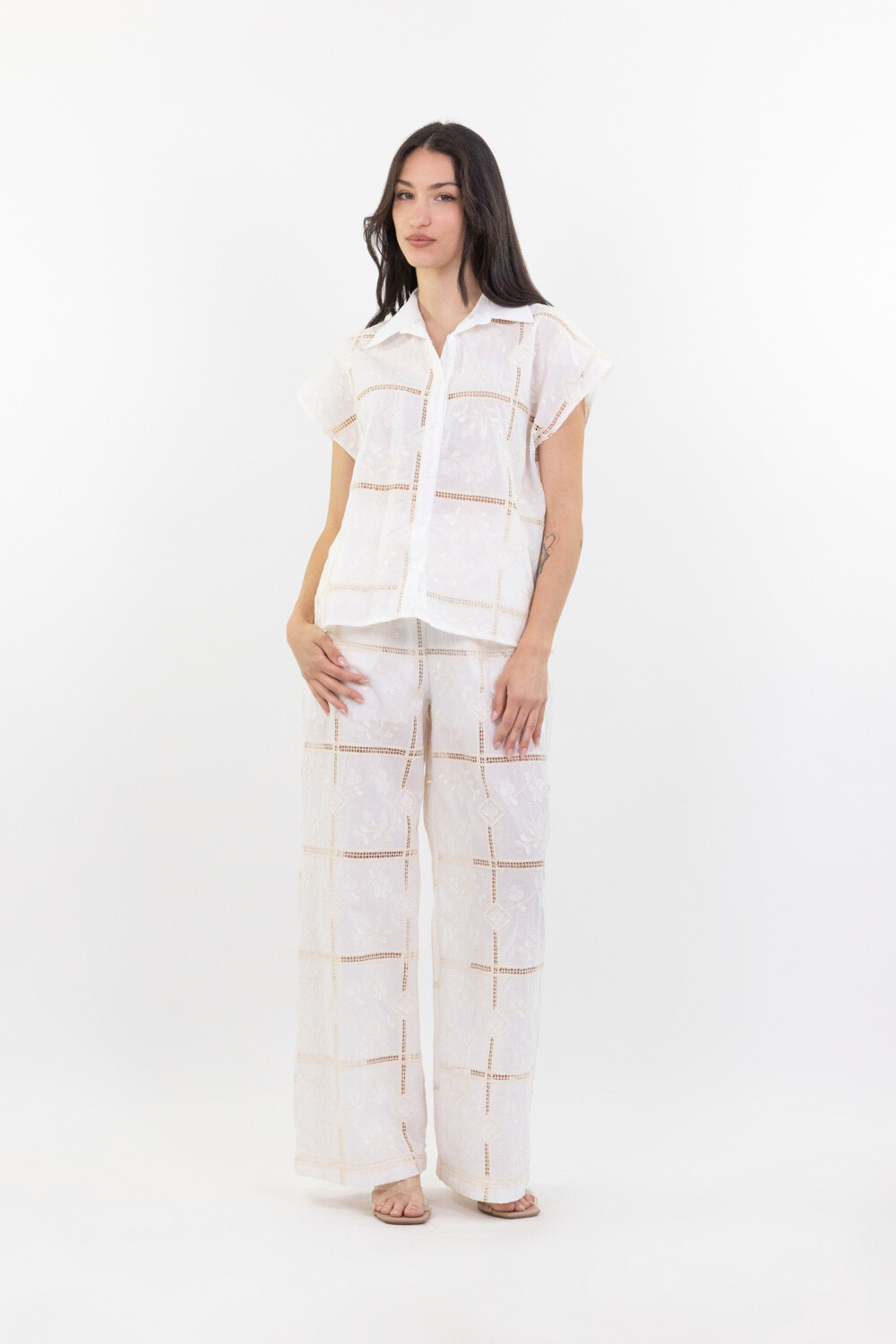 Wholesaler LUMA - Blouse with embroidery