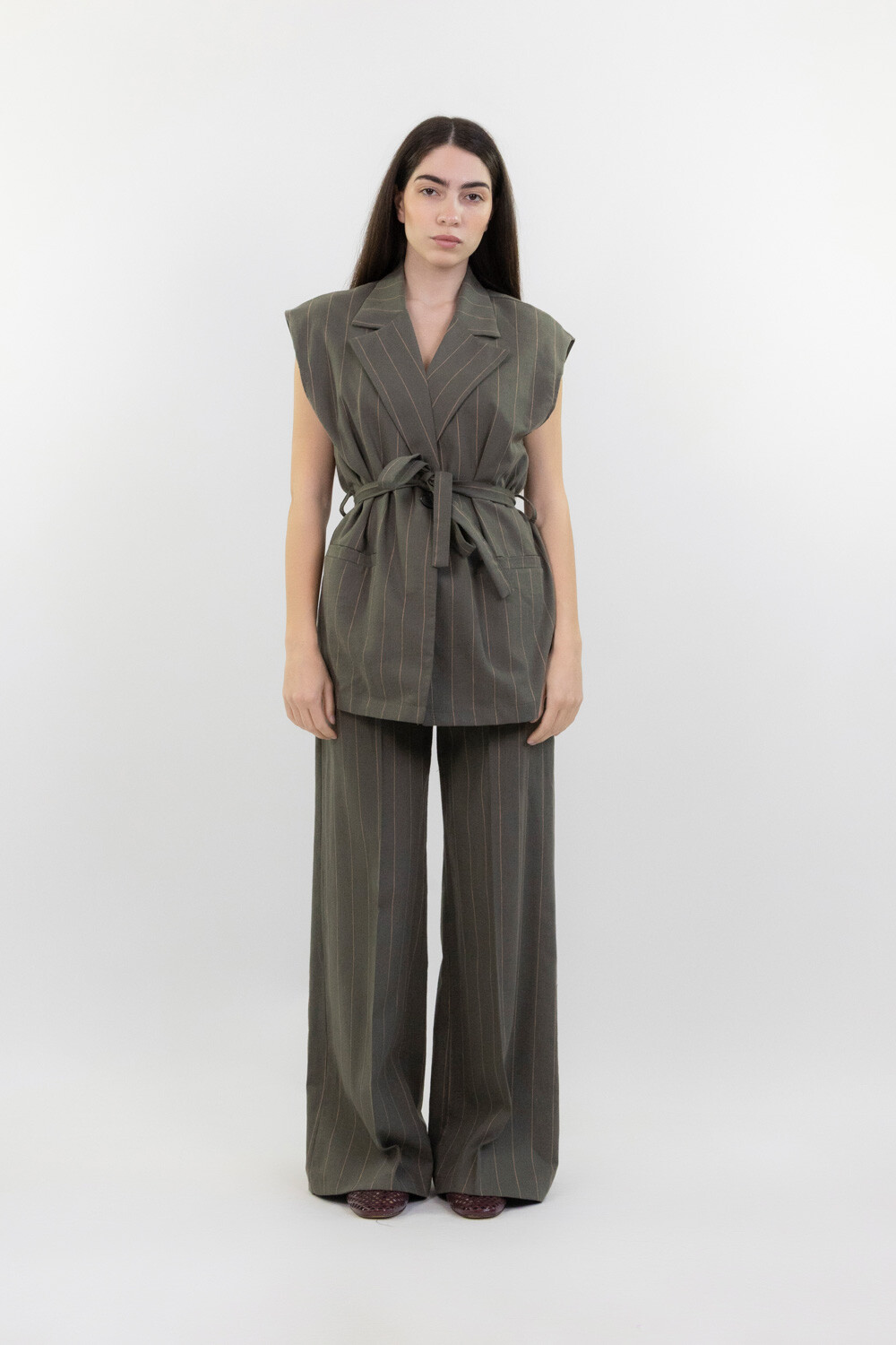 Wholesaler LUMA - Long pinstriped vest with waist belt
