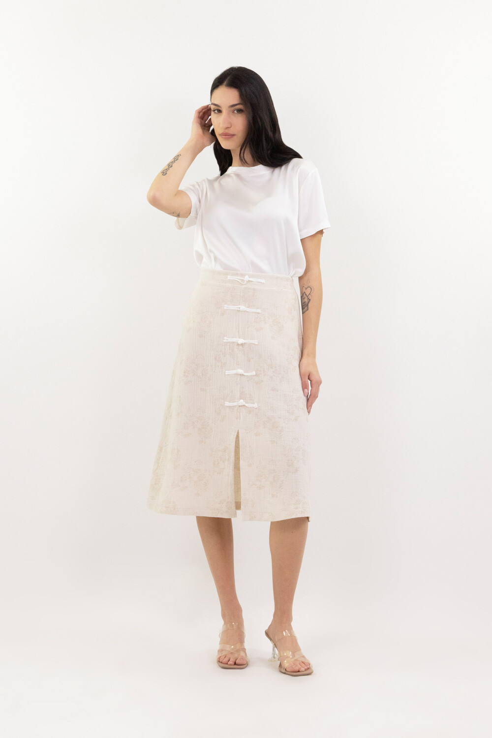 Wholesaler LUMA - Skirt with toggles