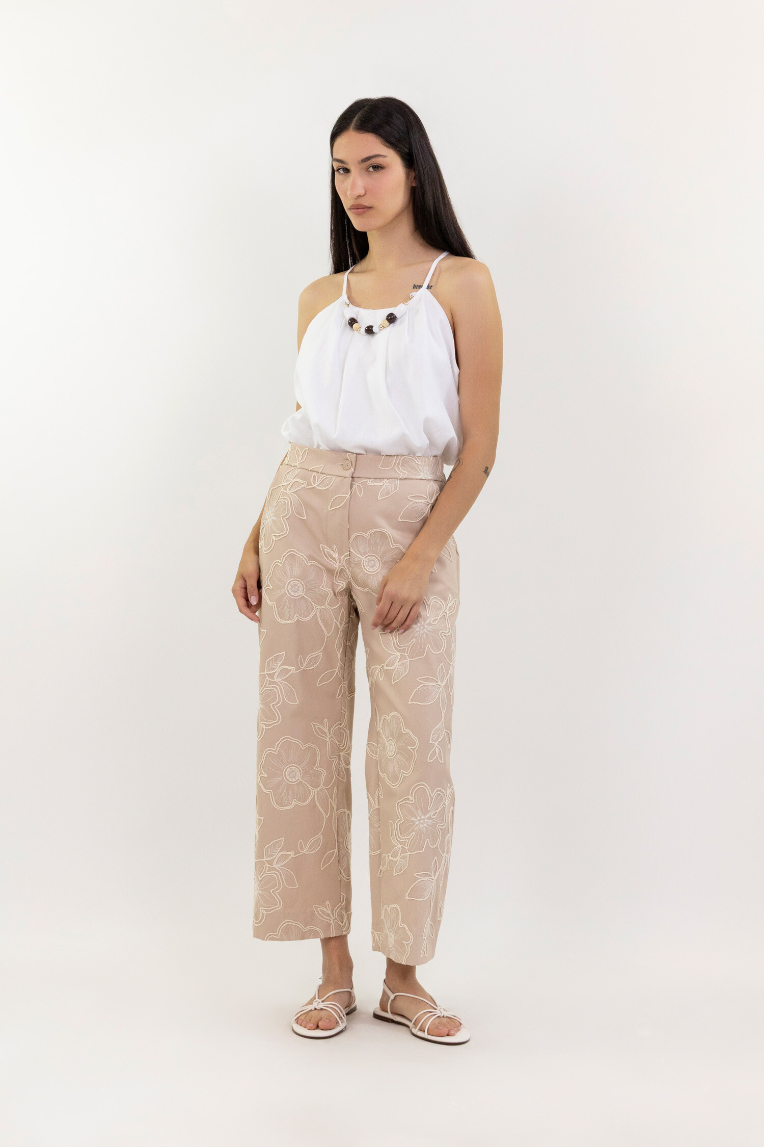 Wholesaler LUMA - Ankle-length trousers with embroidery and elastic waistband