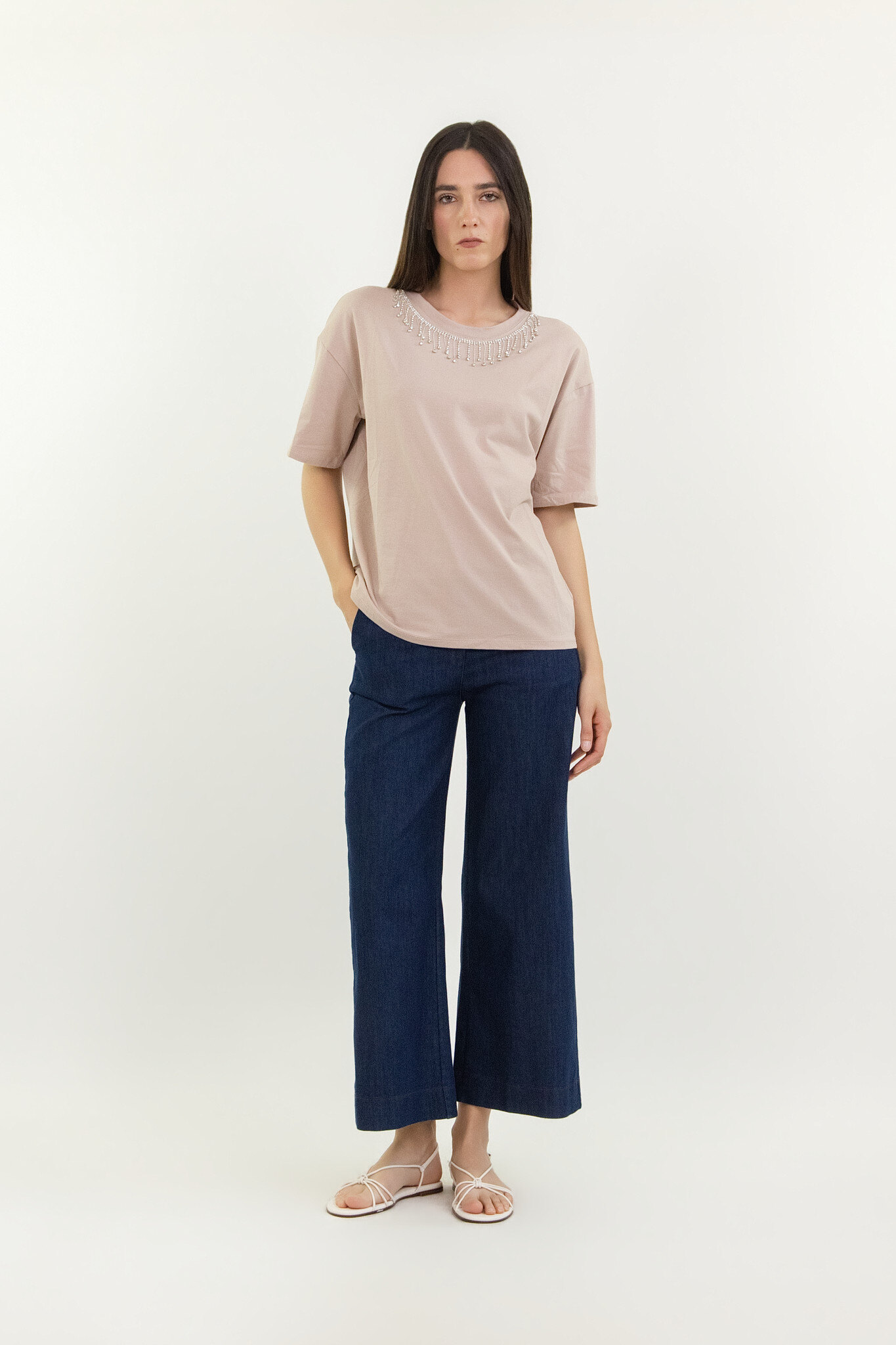 Wholesaler LUMA - T-shirt with jewel embellishment on the neckline