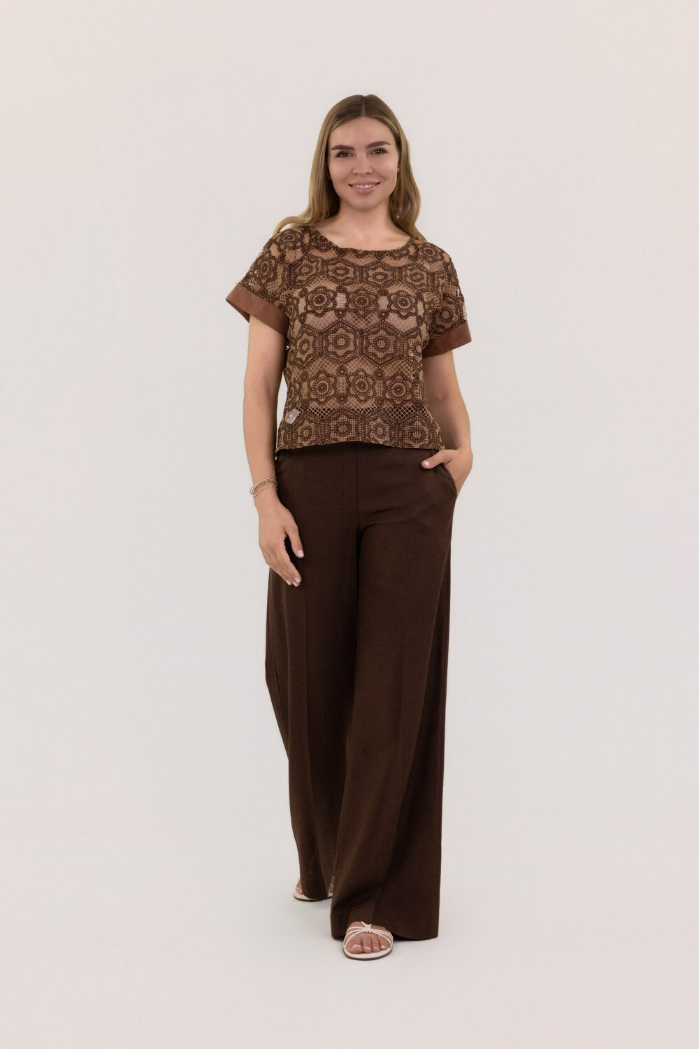 Wholesaler LUMA - Short-sleeve perforated and embroidered t-shirt