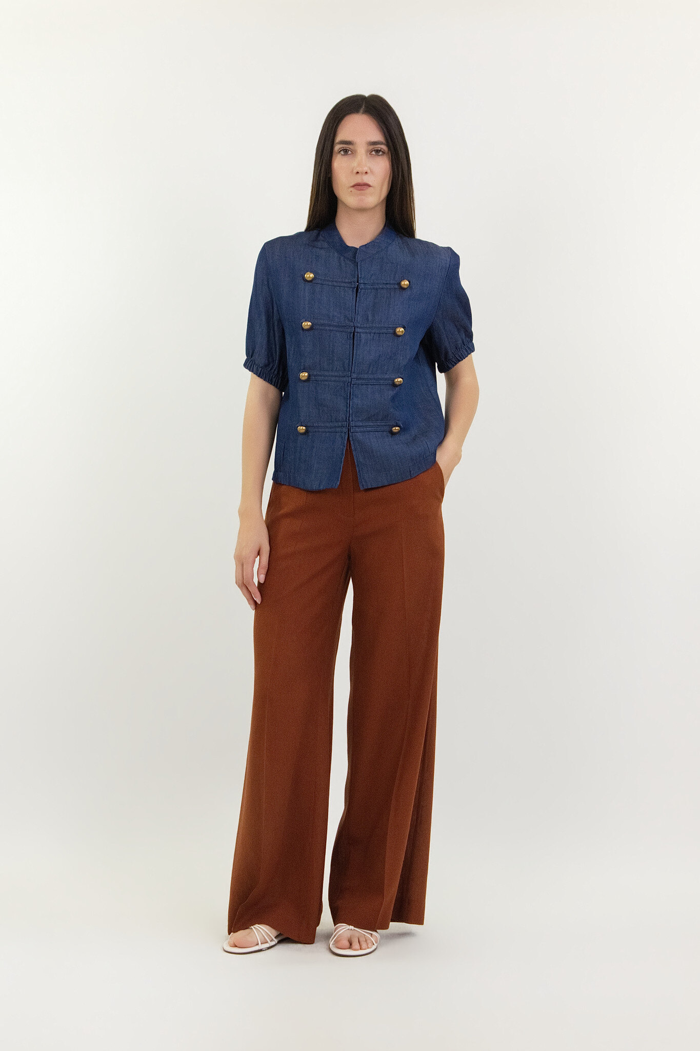 Wholesaler LUMA - Blouse with military-style button fastening