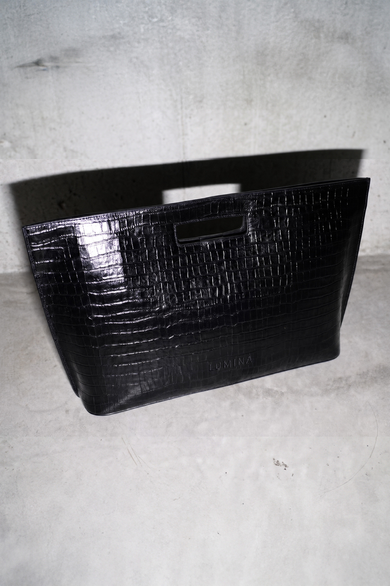 Grossiste LUMINA - Sac cabas en cuir de veau