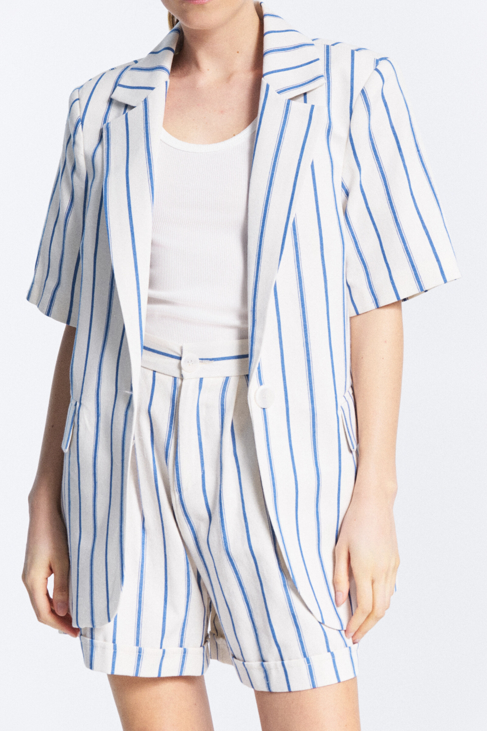 Wholesaler LUMINA - Striped blazer with short sleeves
