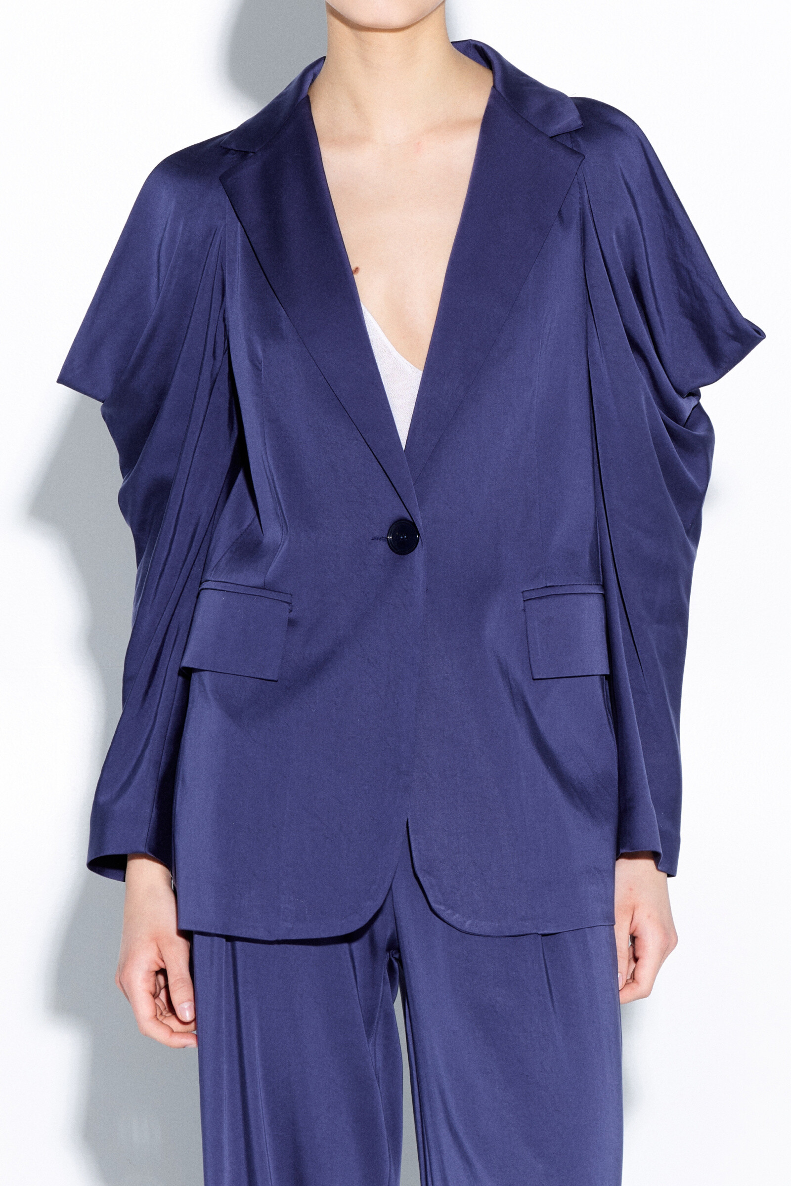 Wholesaler LUMINA - Lyocell mixed blazer with cut-out on the shoulders