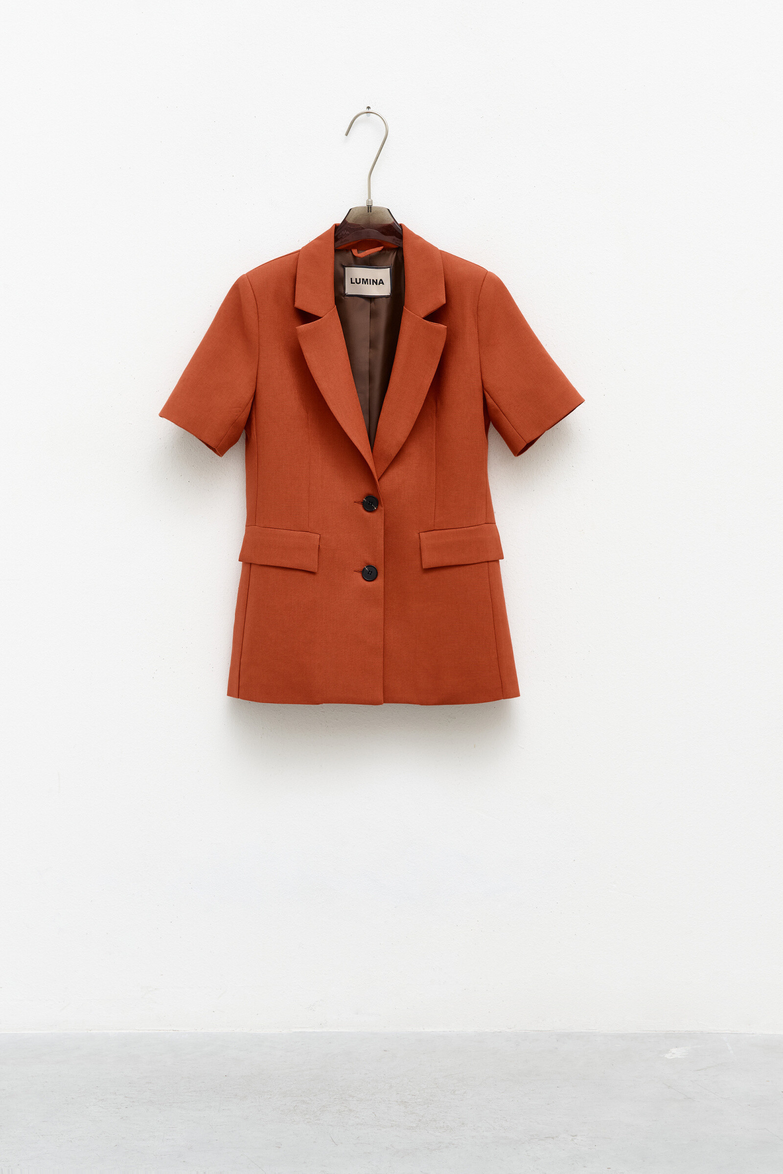 Mayorista LUMINA - BLAZER ESTRUCTURADO DE MANGA CORTA
