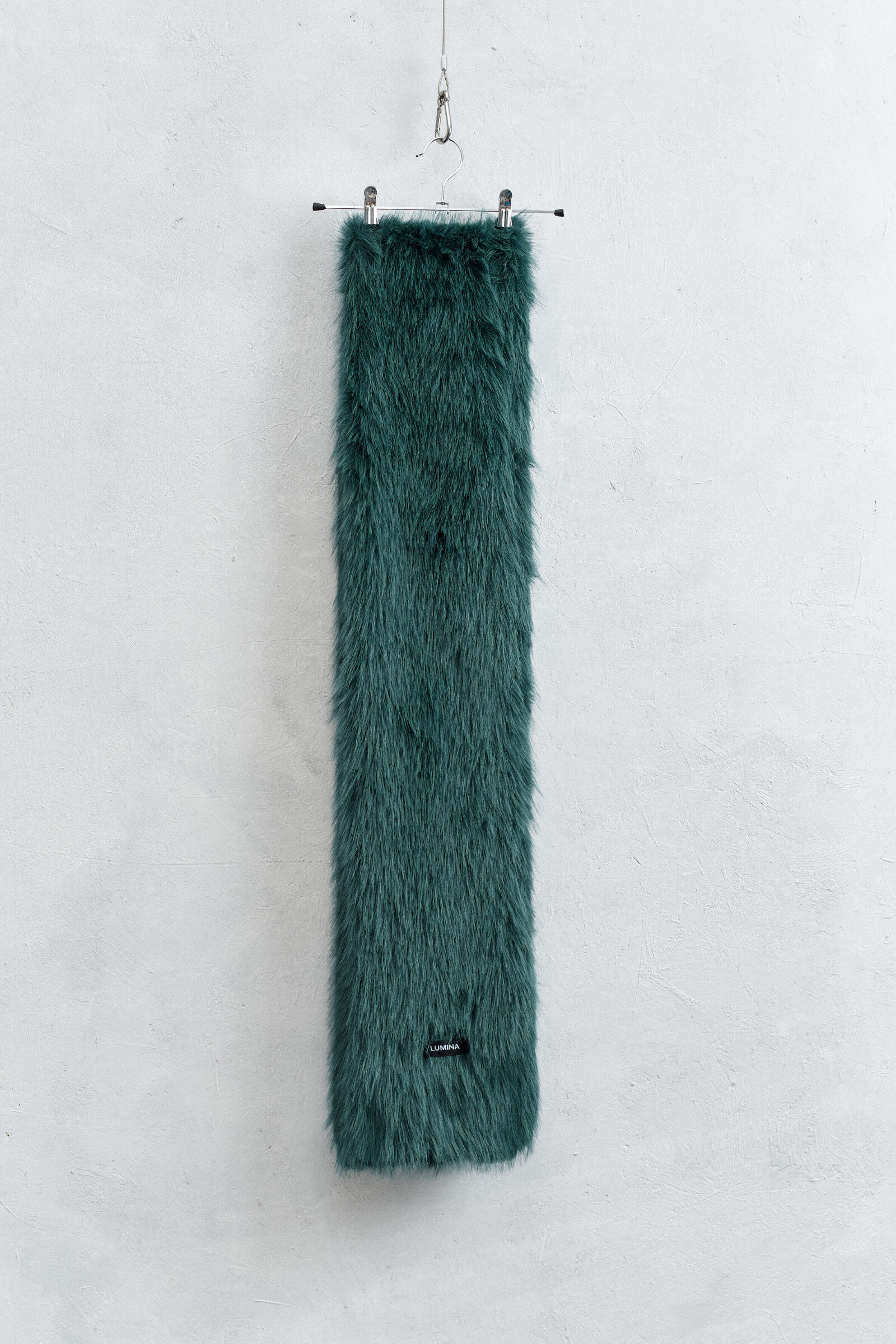 Wholesaler LUMINA - FAUX FUR SCARF