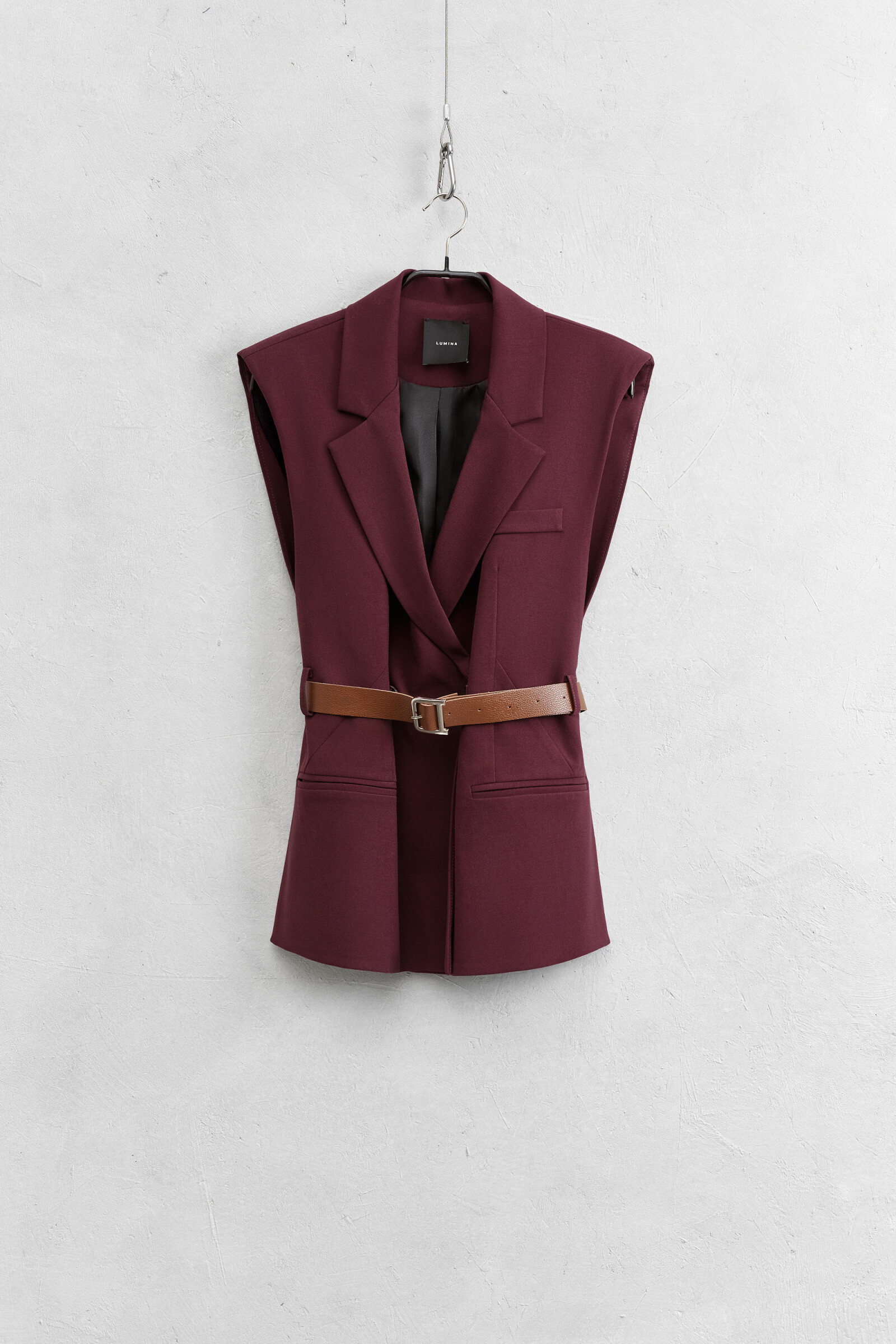 Wholesaler LUMINA - VEST WITH BELT