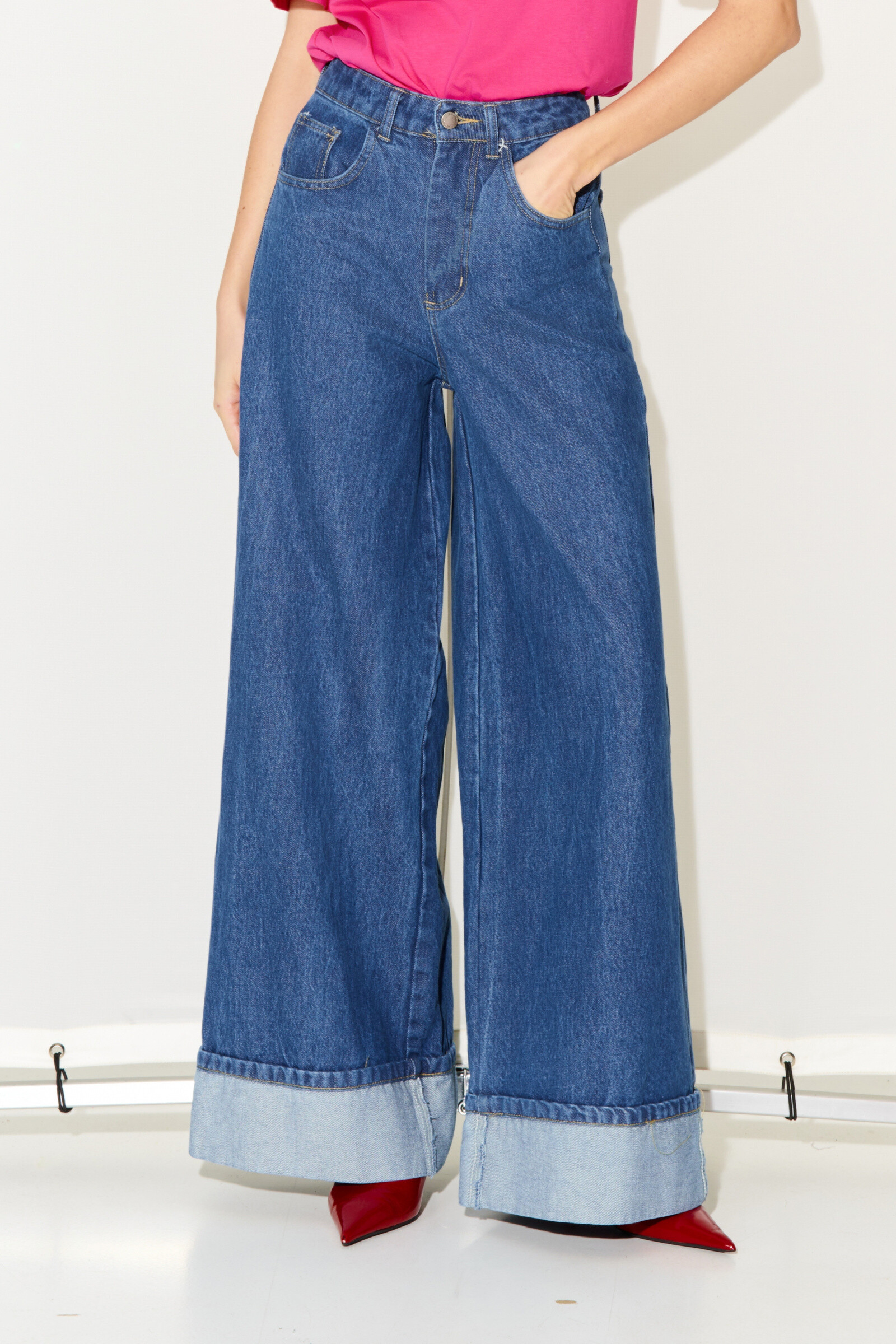 Wholesaler LUMINA - WIDE-LEG JEANS WITH CUFF
