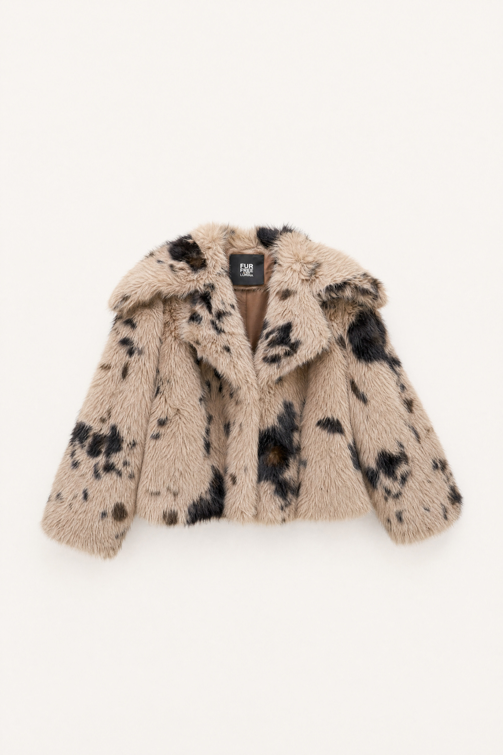 Wholesaler LUMINA - Faux fur with animal print