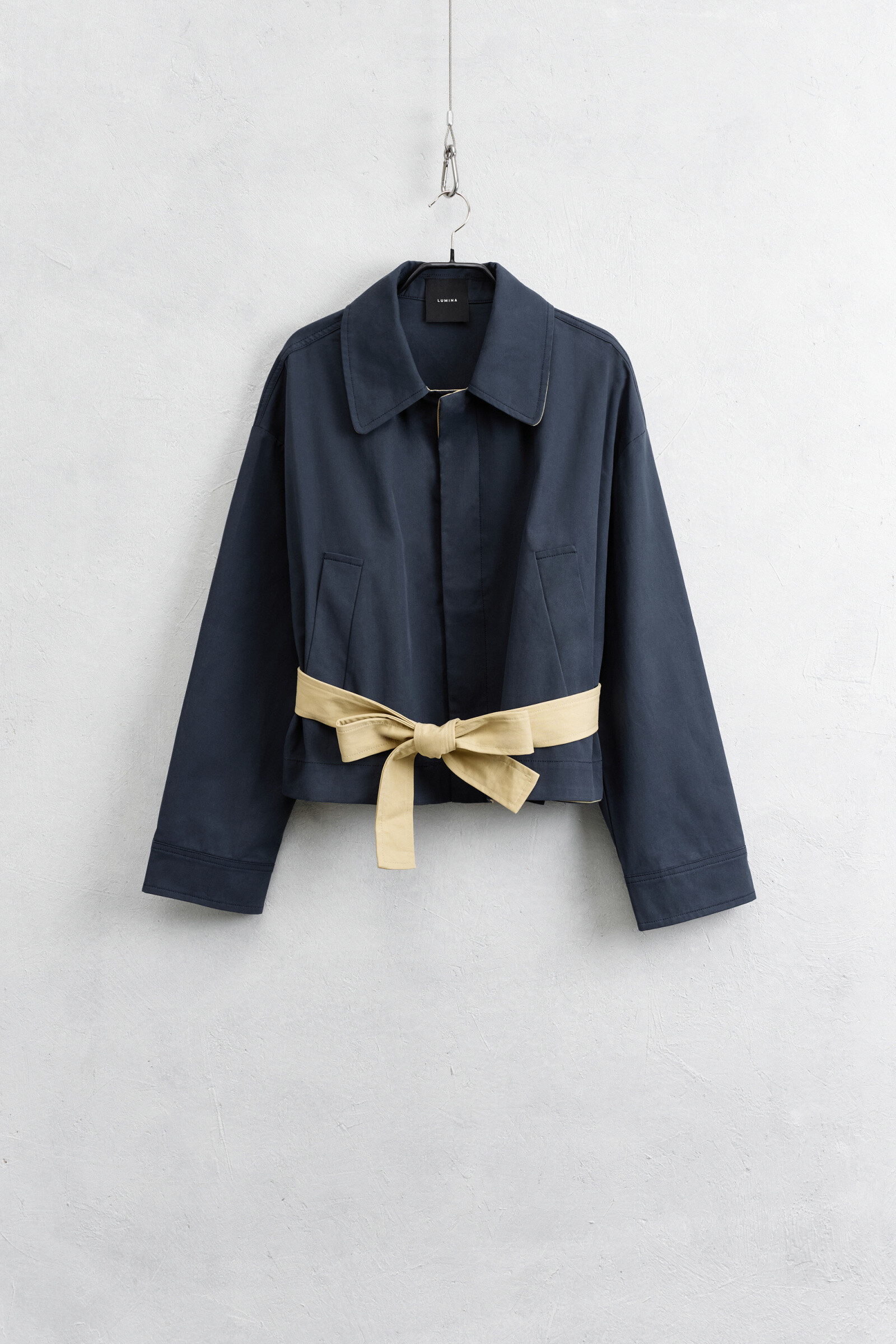 Großhändler LUMINA - KURZER BAUMWOLL-TRENCHCOAT