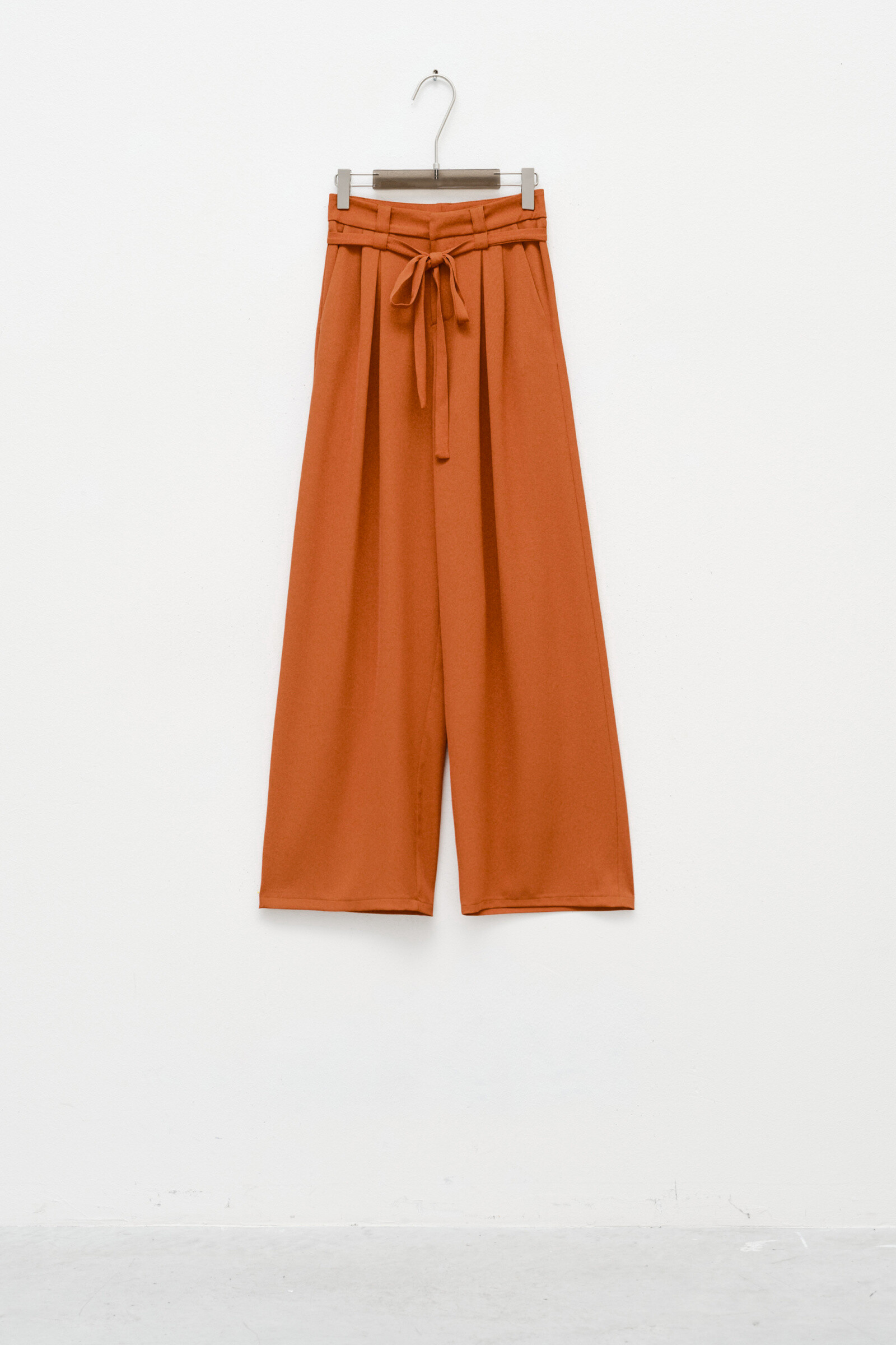 Mayorista LUMINA - PANTALONES SUAVES CON CINTURÓN