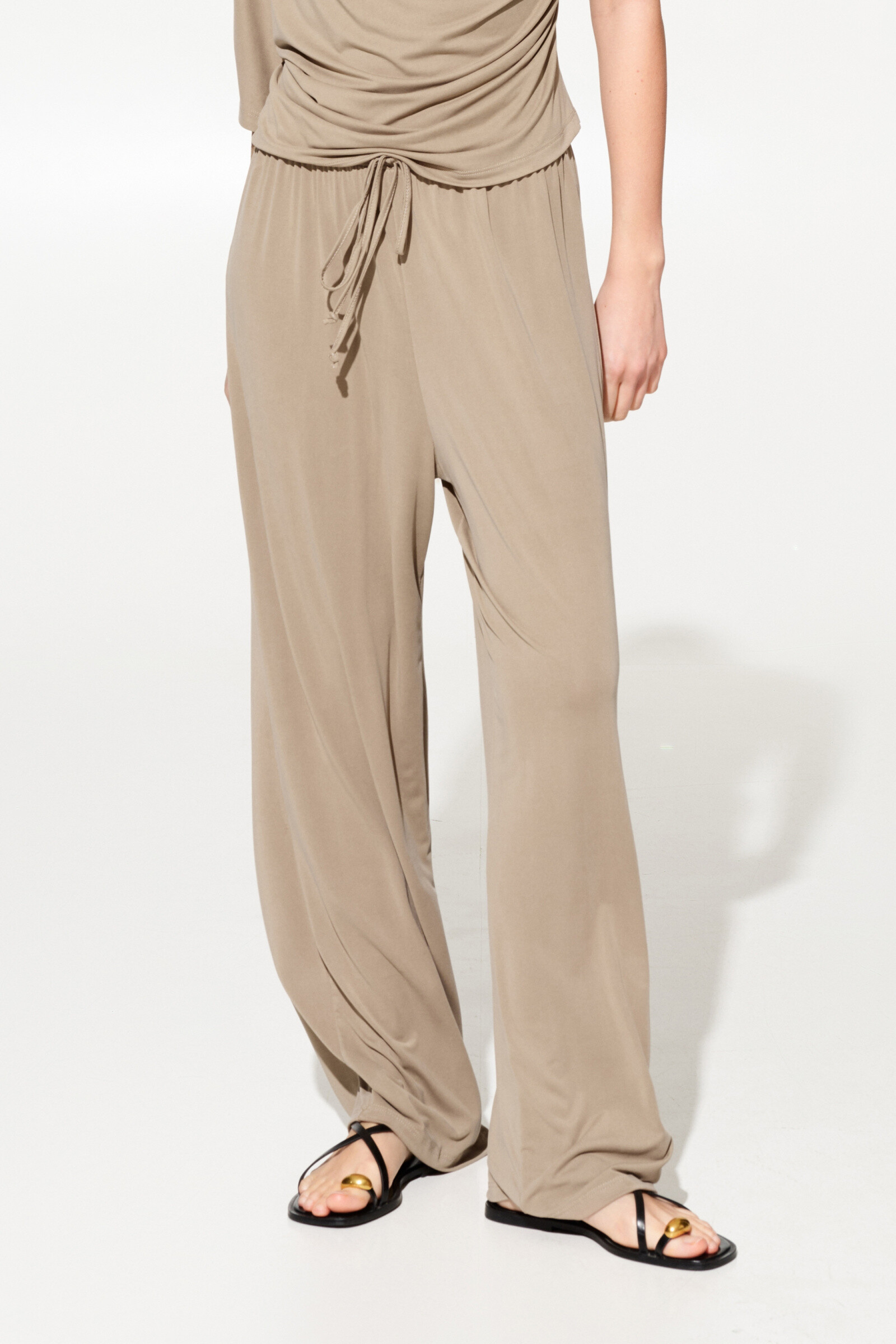 Wholesaler LUMINA - Long pants with elastic.