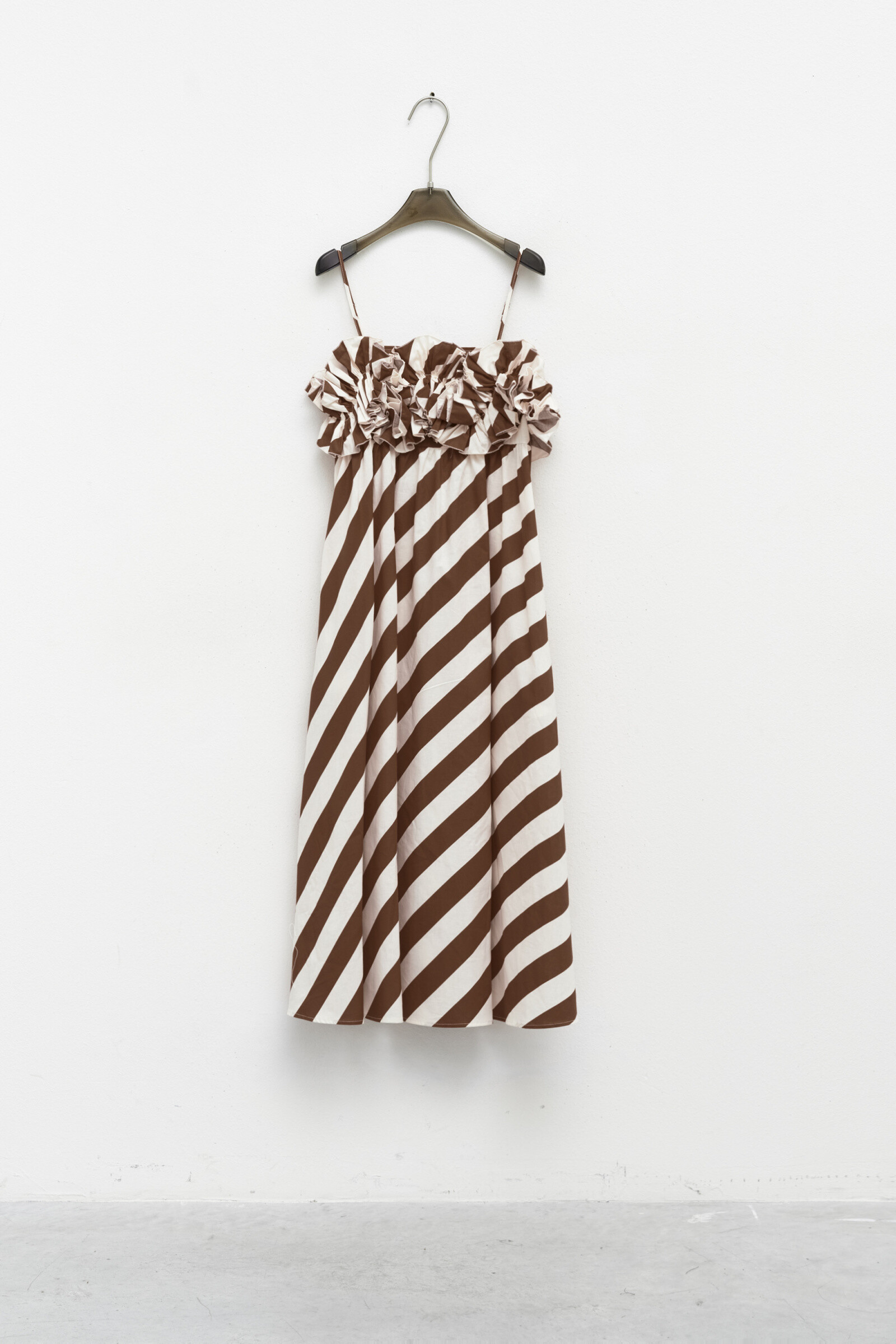 Mayorista LUMINA - VESTIDO A RAYAS CON DETALLE DE VOLANTE