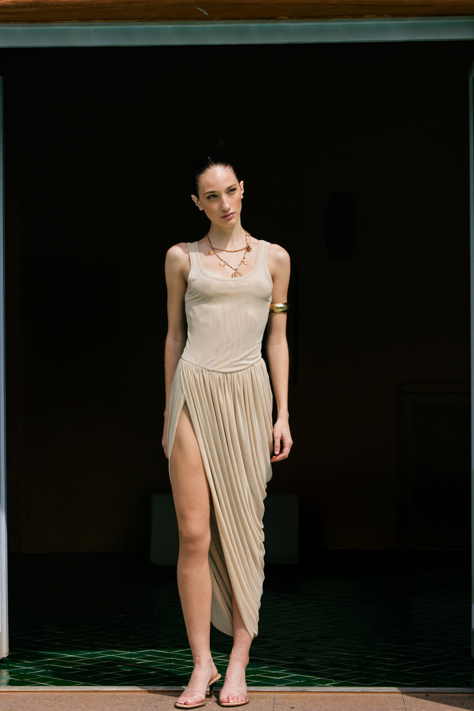 Grossista LUMINA - ABITO IN TULLE CON GONNA DRAPPEGGIATA