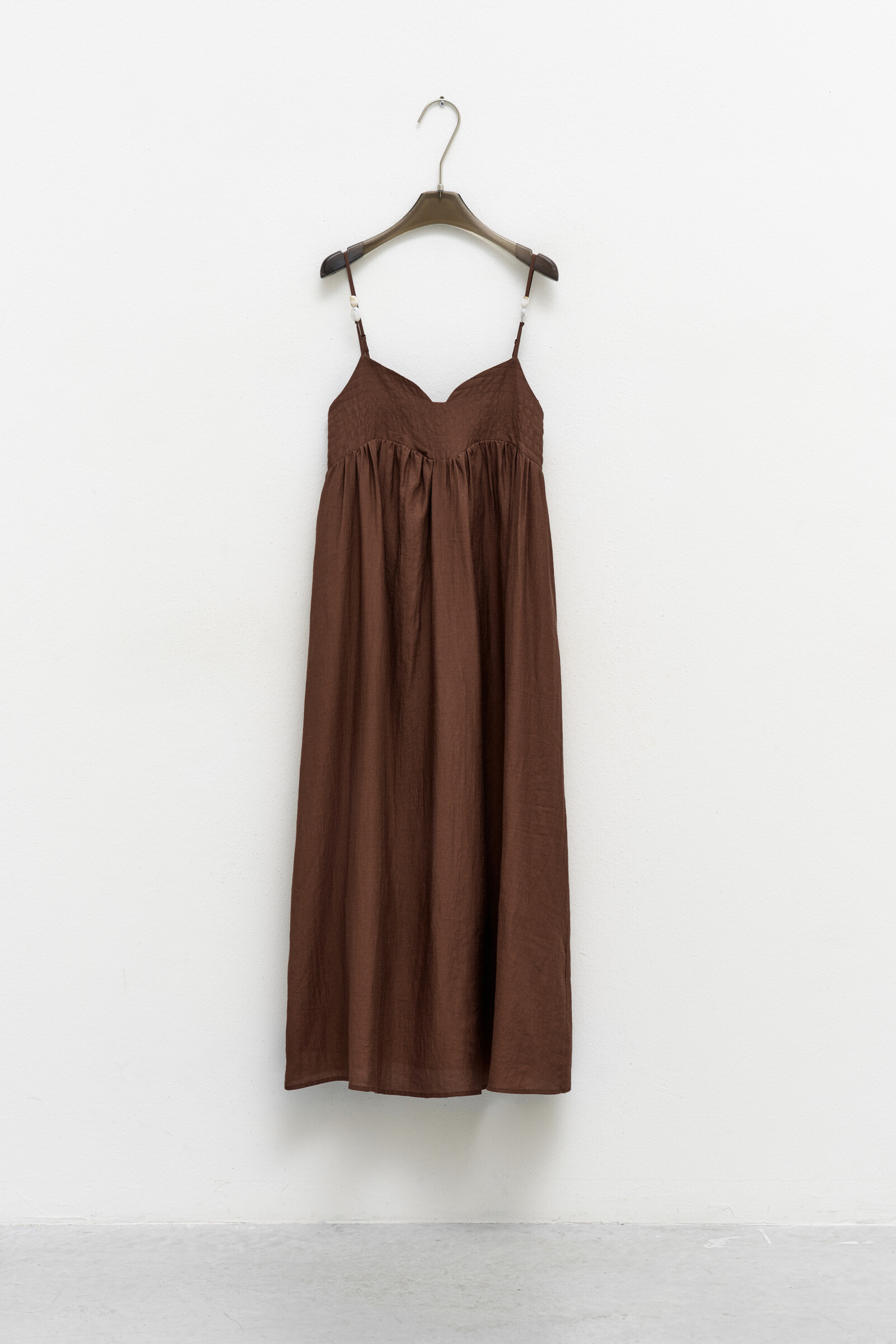 Wholesaler LUMINA - Long dress with stone detail