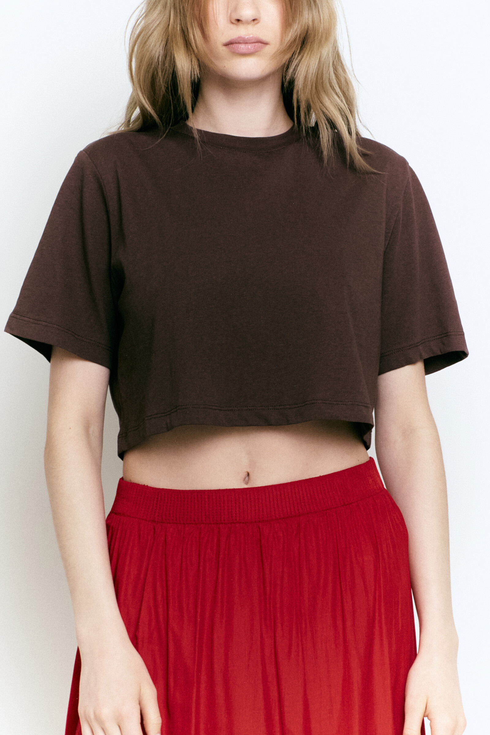 Wholesaler LUMINA - CROPPED T-SHIRT IN 100% COTTON