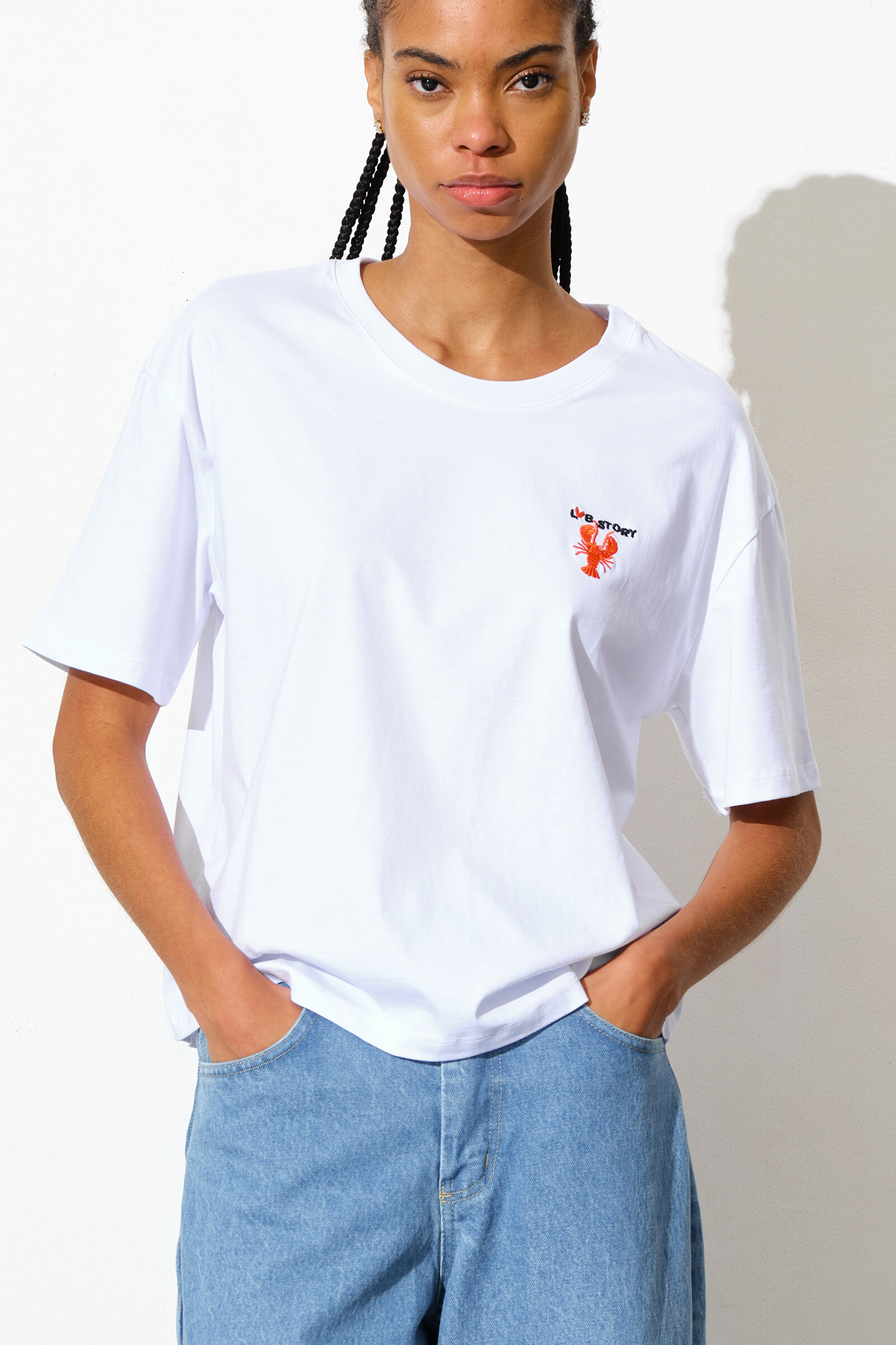 Wholesaler LUMINA - T-SHIRT WITH FRONT EMBROIDERY
