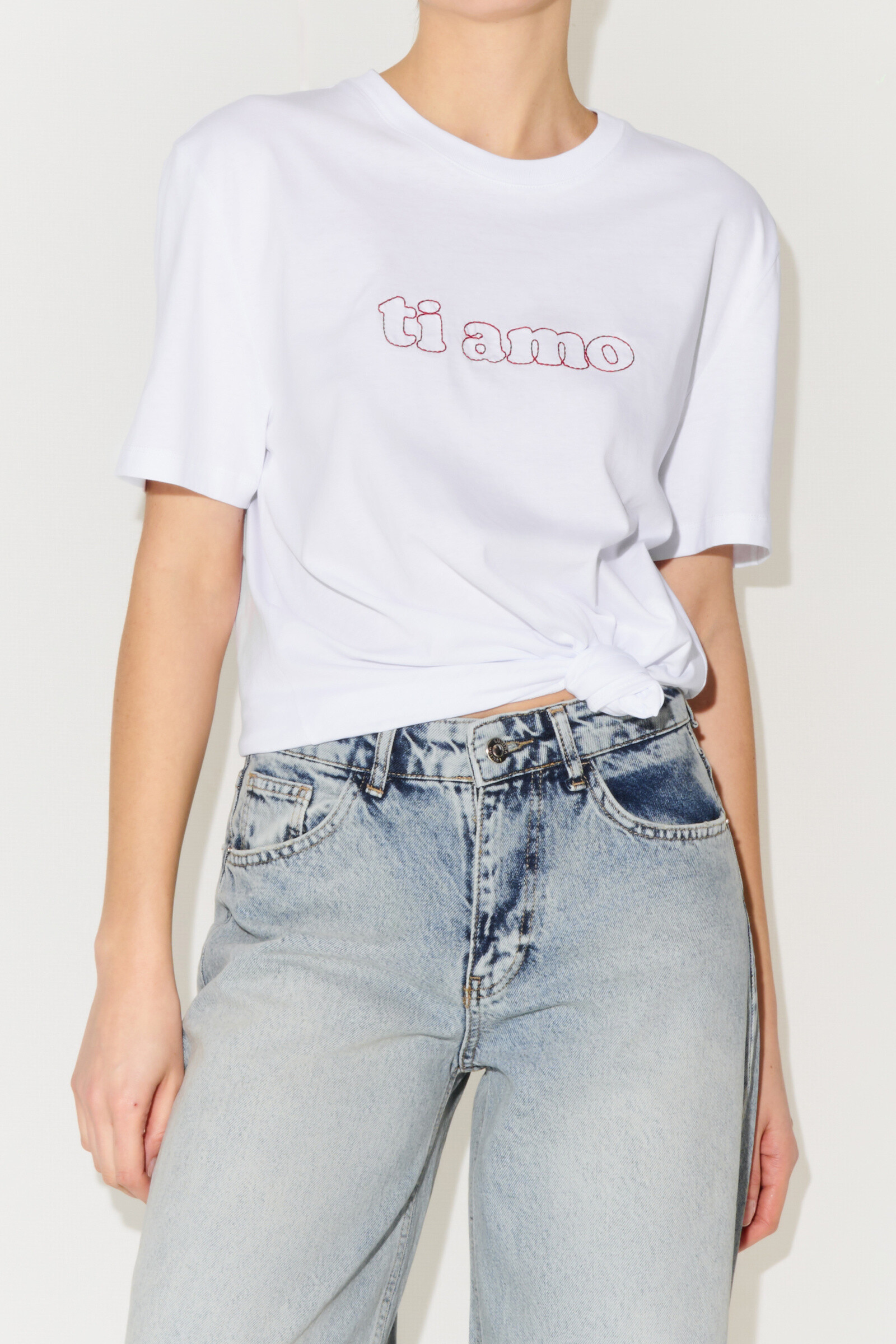 Wholesaler LUMINA - T-SHIRT WITH EMBROIDERED WRITING
