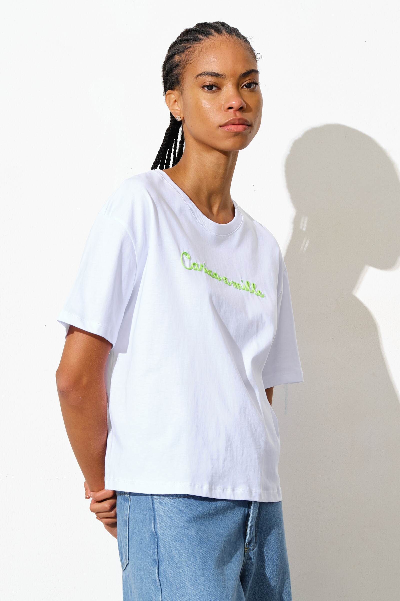 Wholesaler LUMINA - T-SHIRT WITH EMBROIDERED WRITING