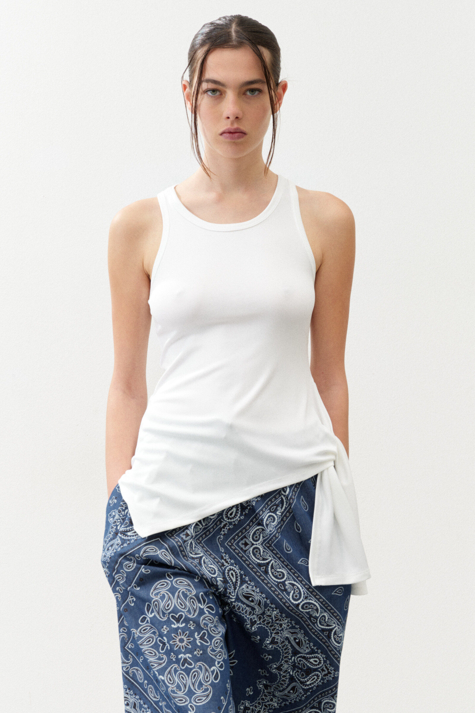Wholesaler LUMINA - Top asymmetrical edge with knot